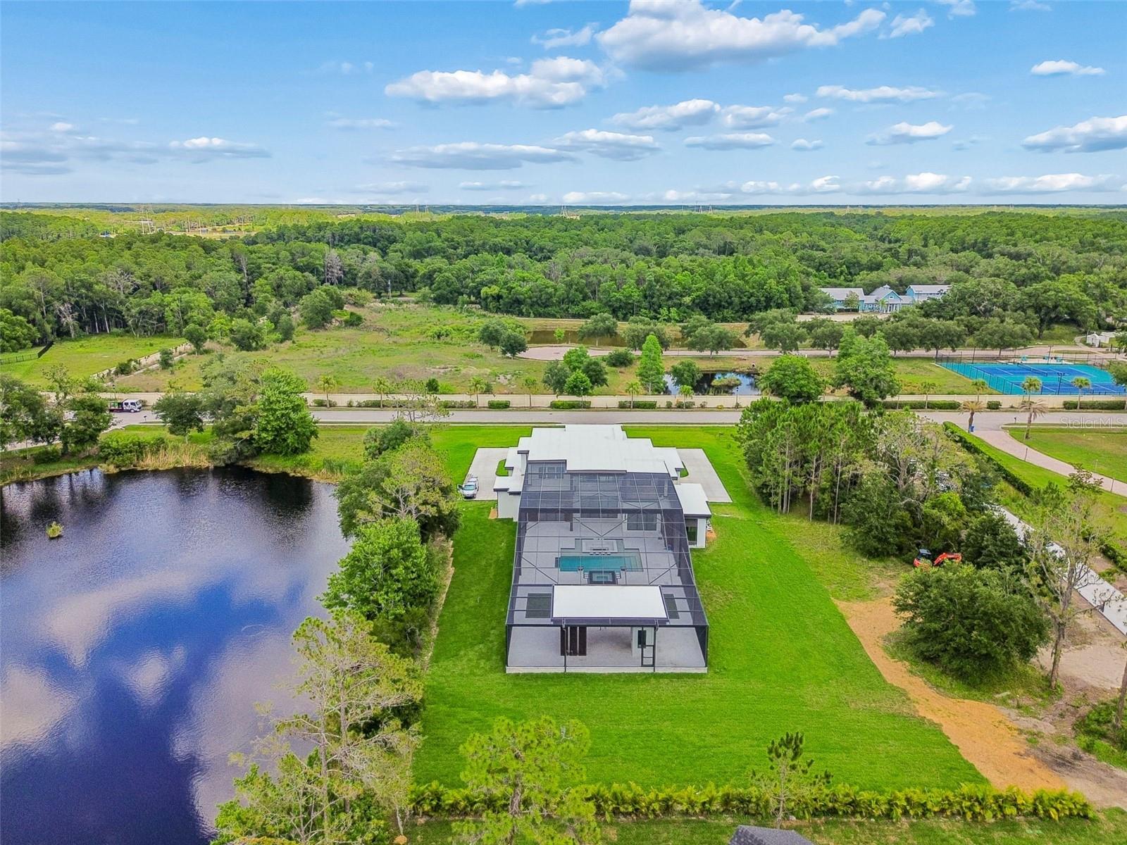 KEYSTONE PALMS - Residential