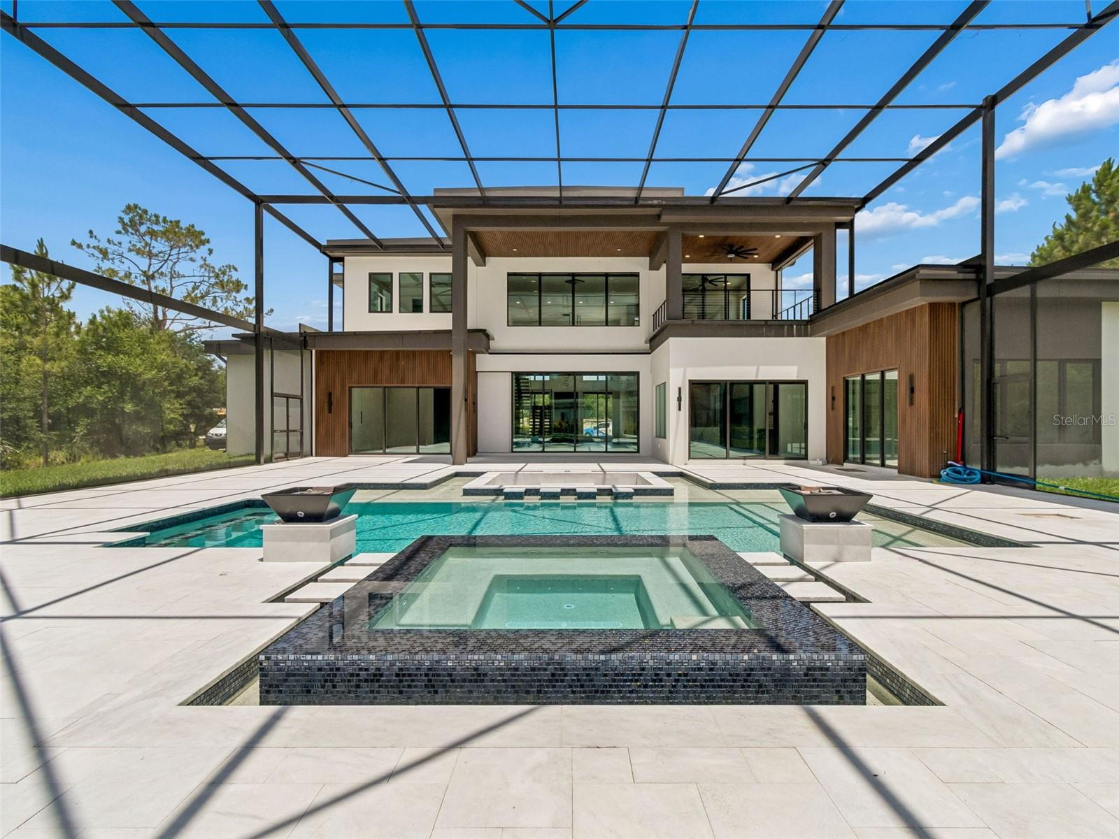 KEYSTONE PALMS - Residential