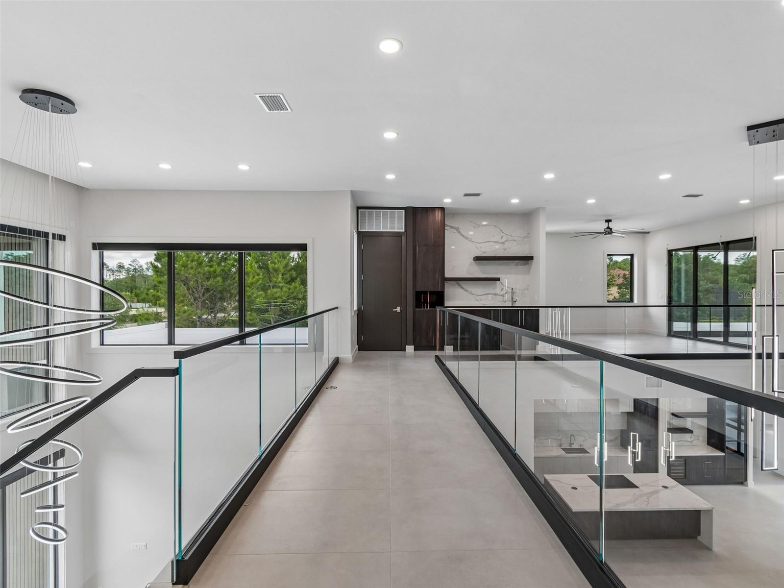 KEYSTONE PALMS - Residential