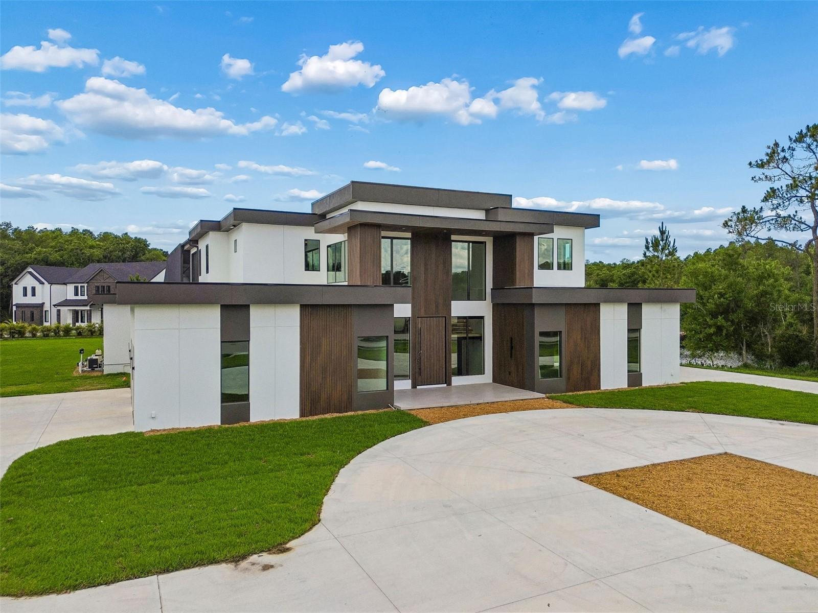 KEYSTONE PALMS - Residential