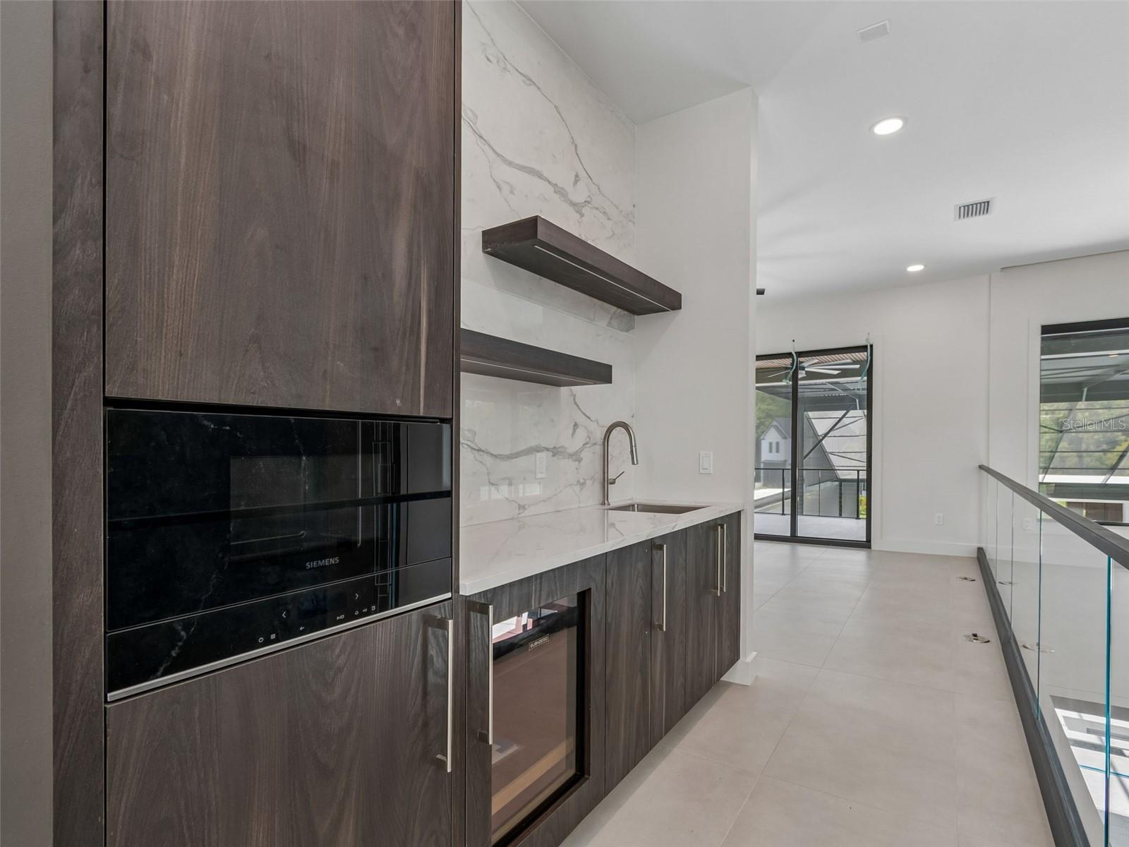 KEYSTONE PALMS - Residential