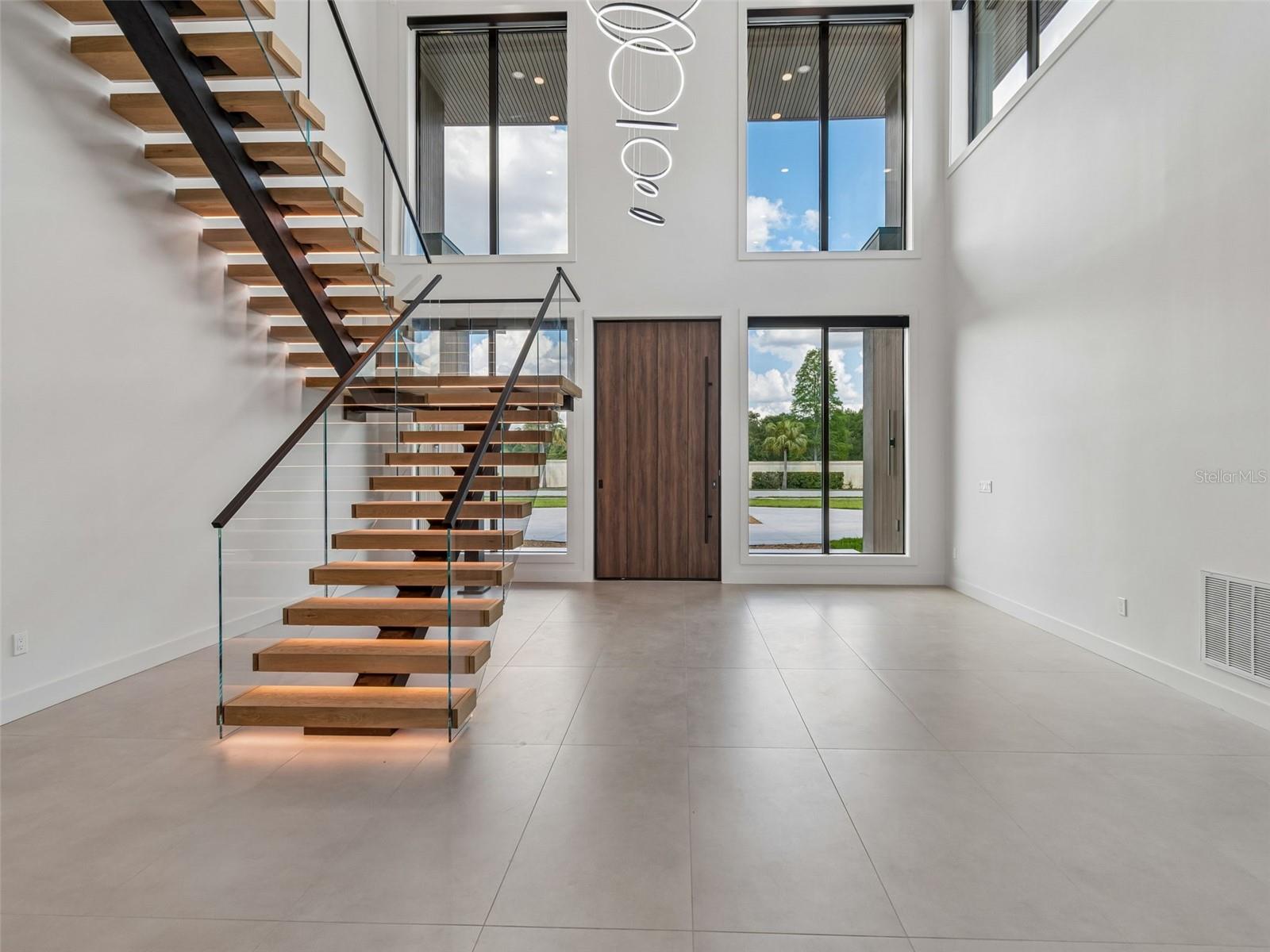 KEYSTONE PALMS - Residential