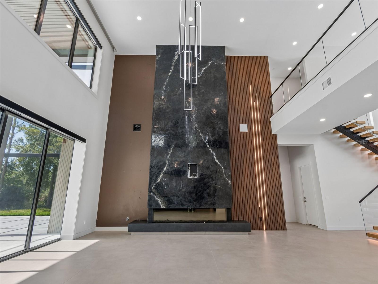 KEYSTONE PALMS - Residential