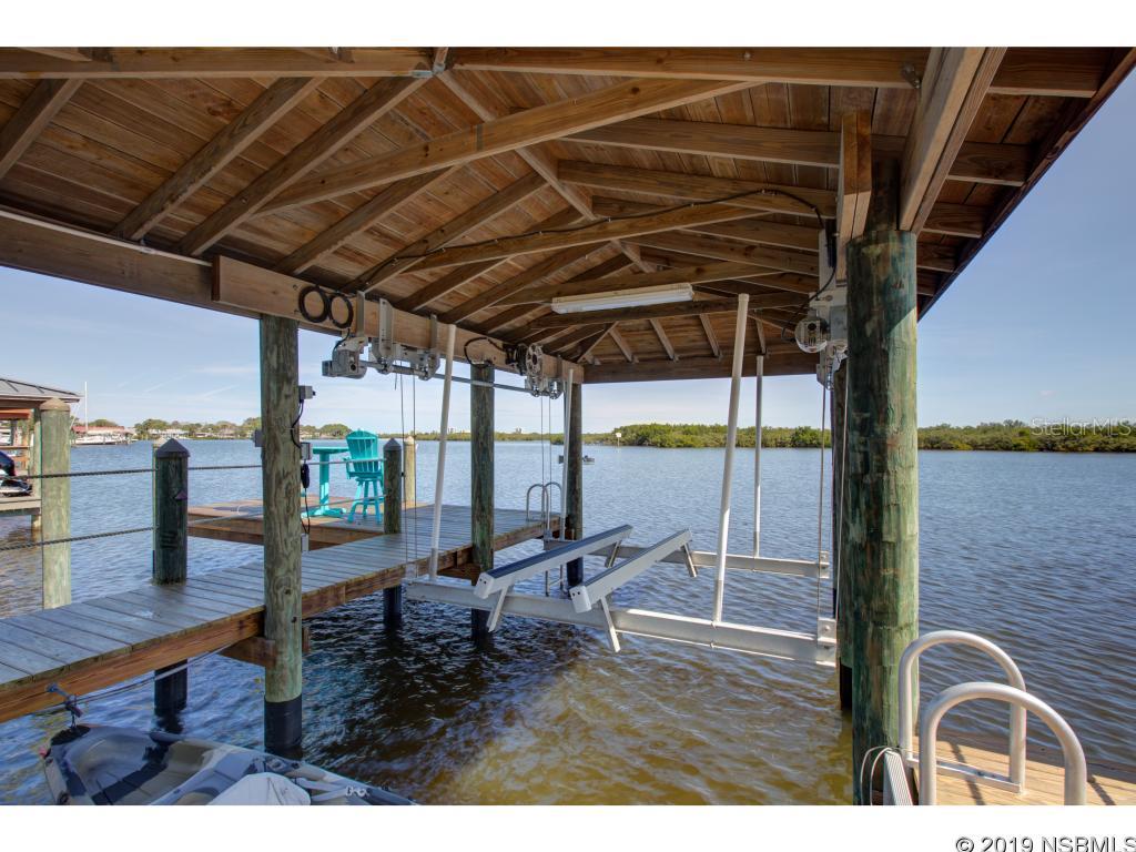 Harbor Oaks Unit 01 - Residential Lease