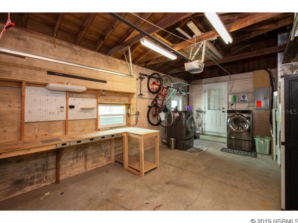 Harbor Oaks Unit 01 - Residential Lease