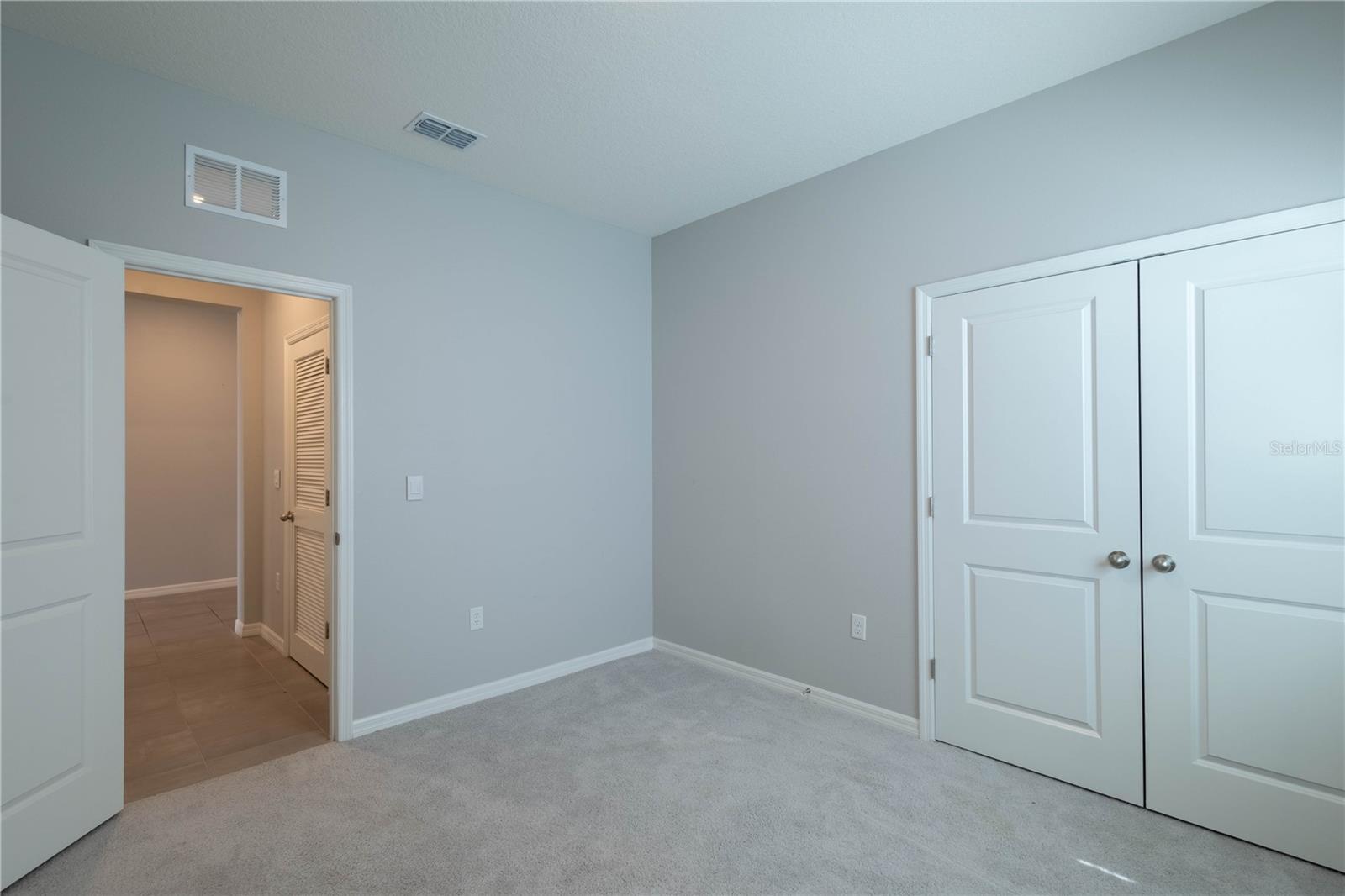 SHELL COVE PH 1 - Residential Lease