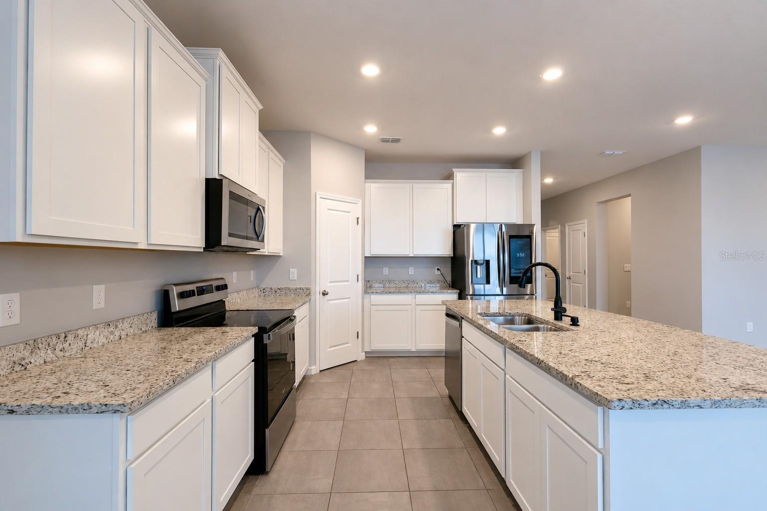 SHELL COVE PH 1 - Residential Lease