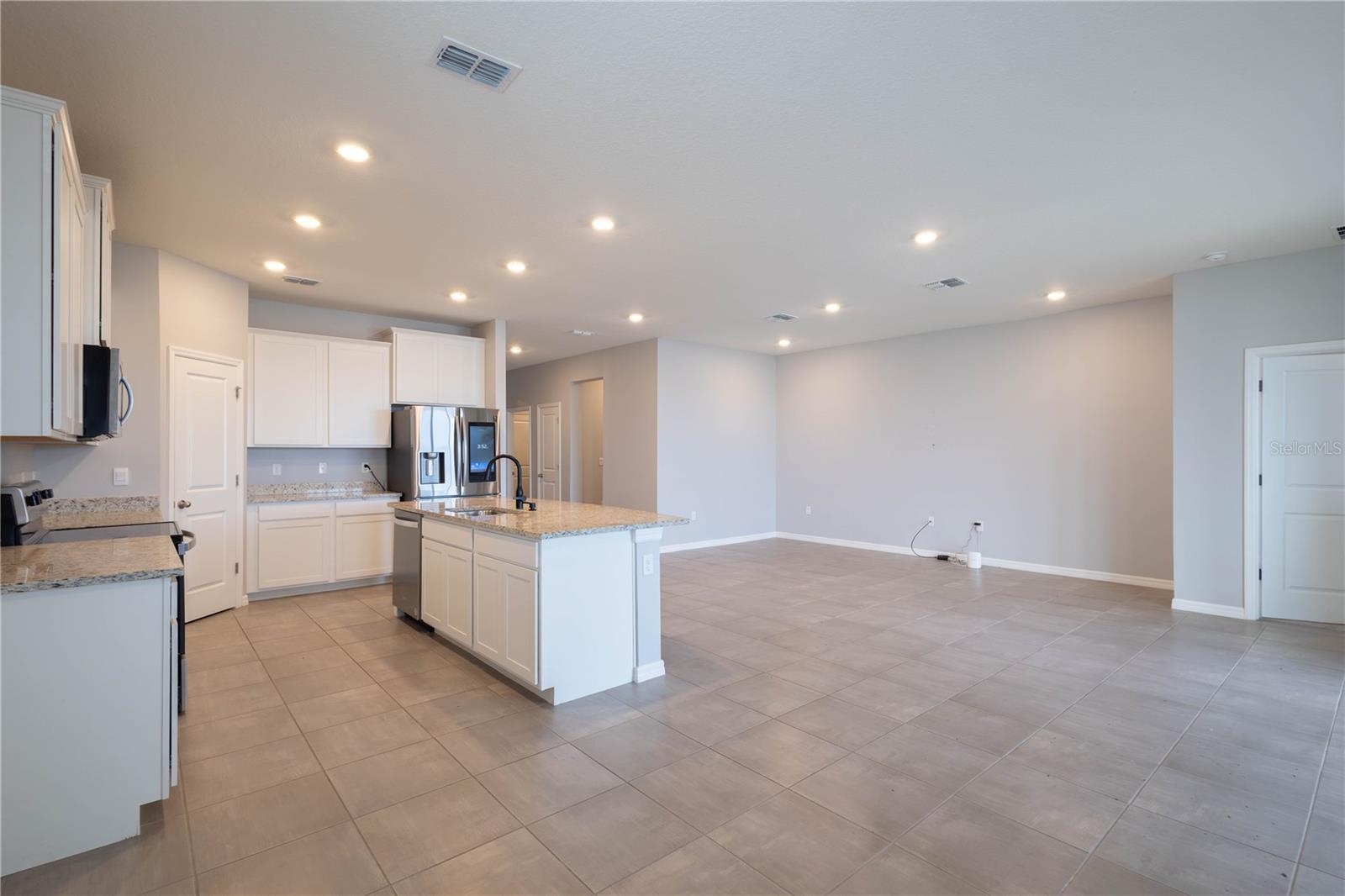SHELL COVE PH 1 - Residential Lease