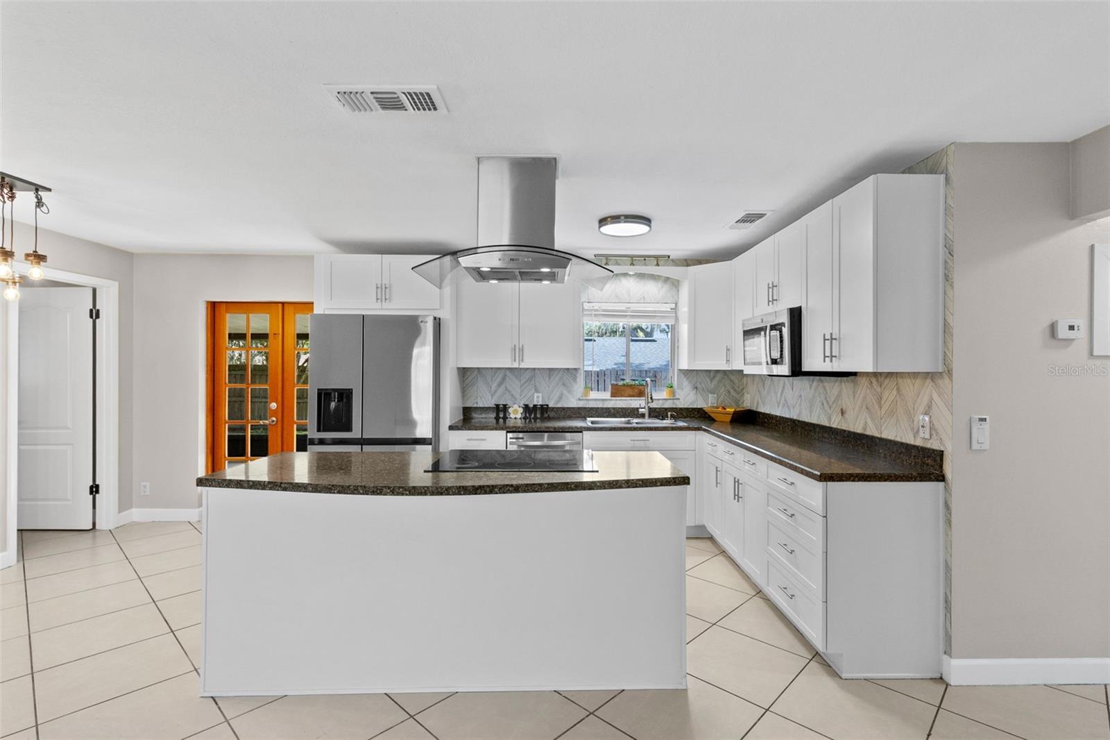 SKY LARK UNIT 2 REP - Residential