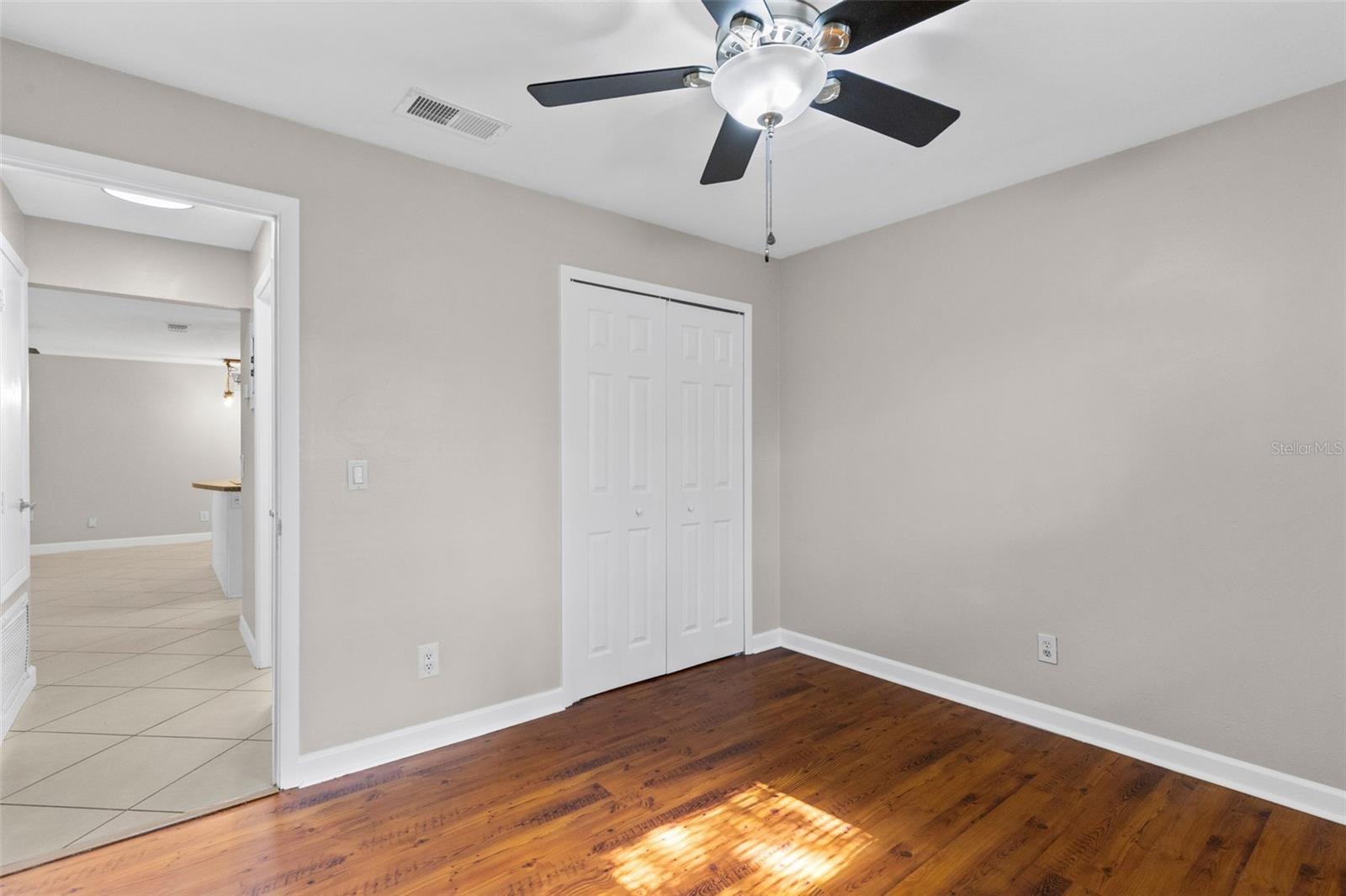SKY LARK UNIT 2 REP - Residential