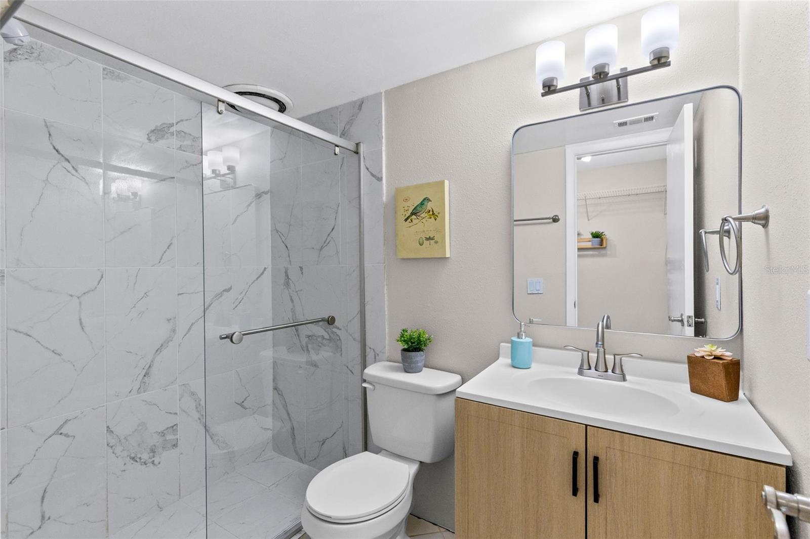 SKY LARK UNIT 2 REP - Residential