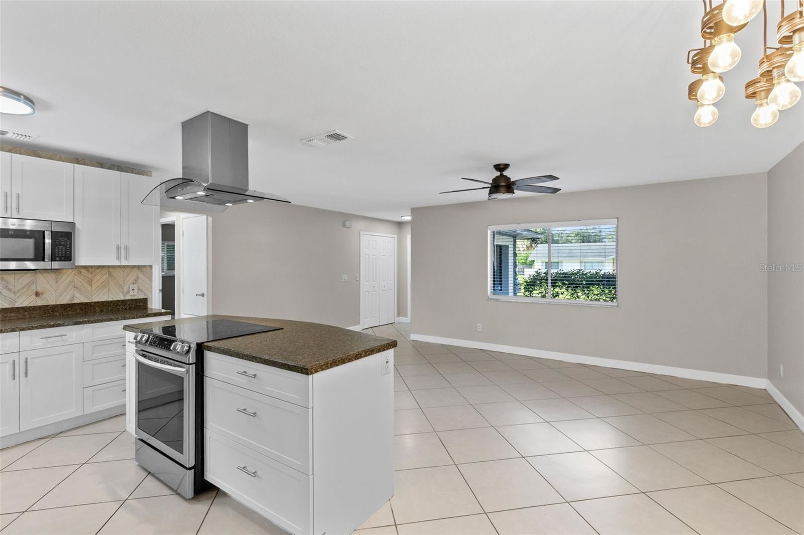 SKY LARK UNIT 2 REP - Residential