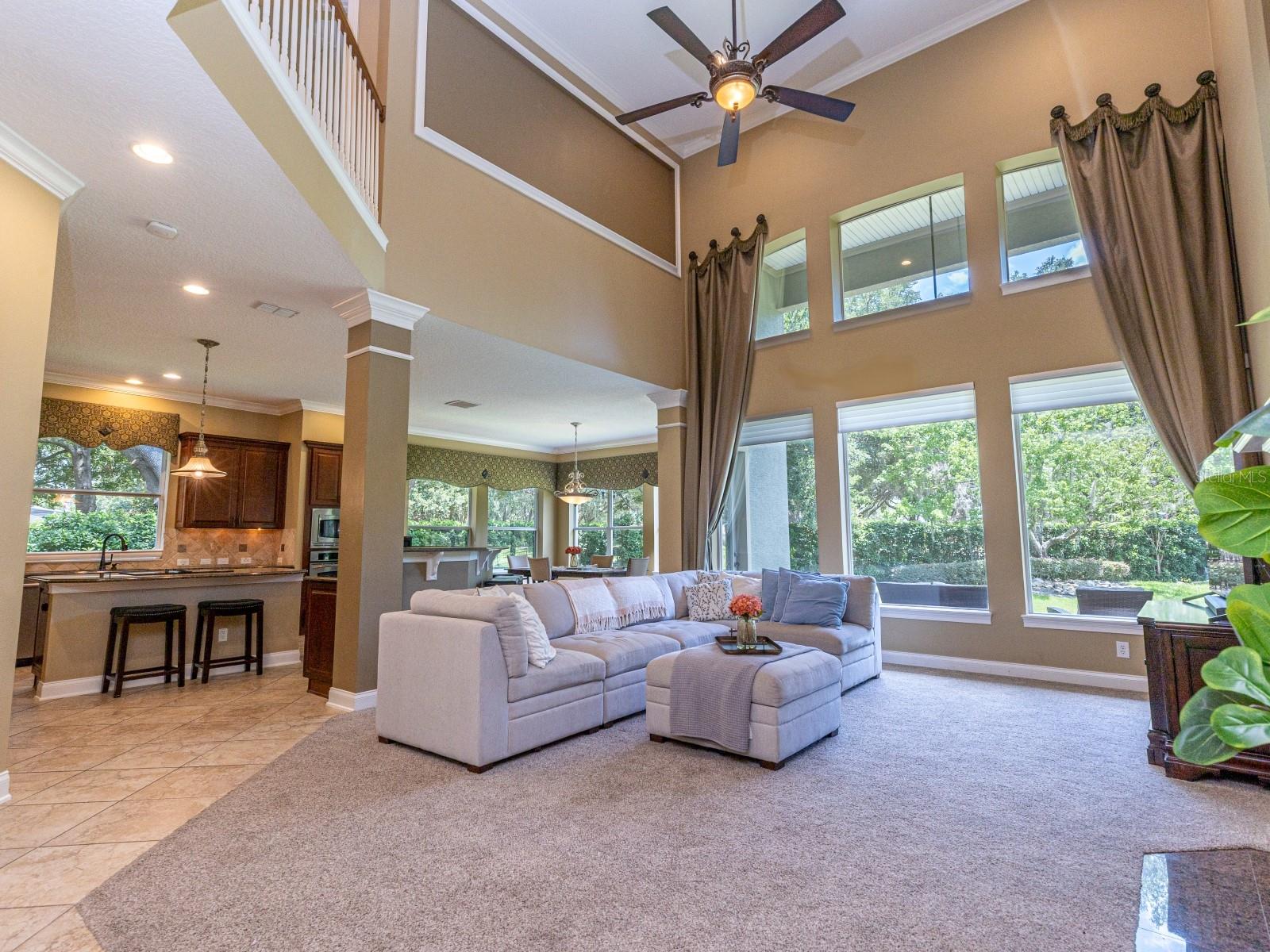 HEATHROW COUNTRY ESTATES - Residential