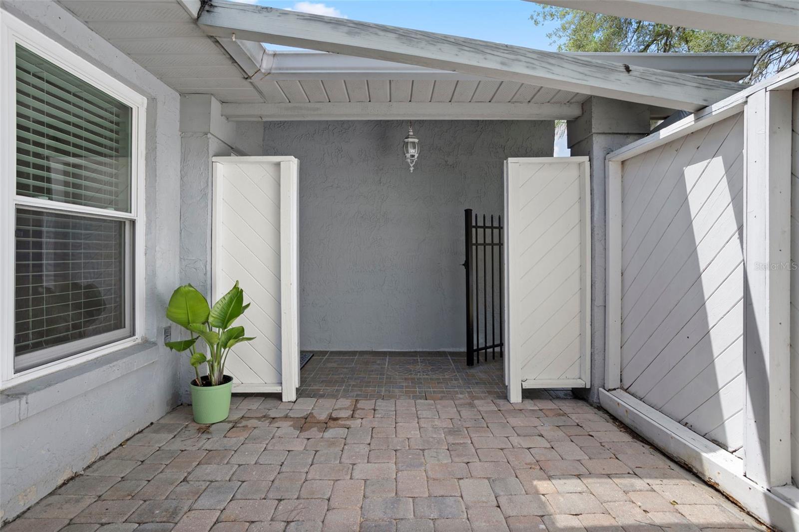 ALOMA PARK - Residential