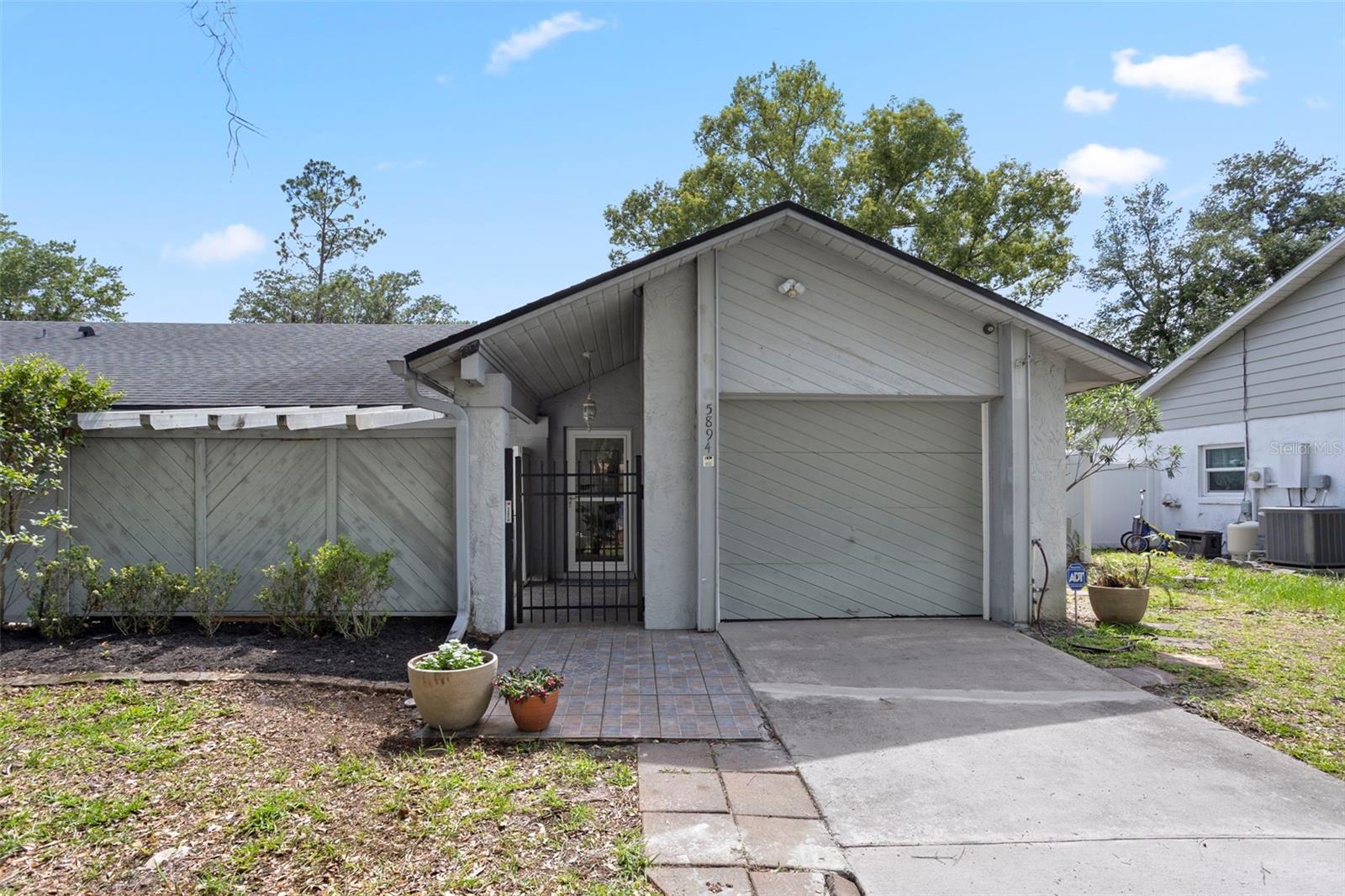 ALOMA PARK - Residential