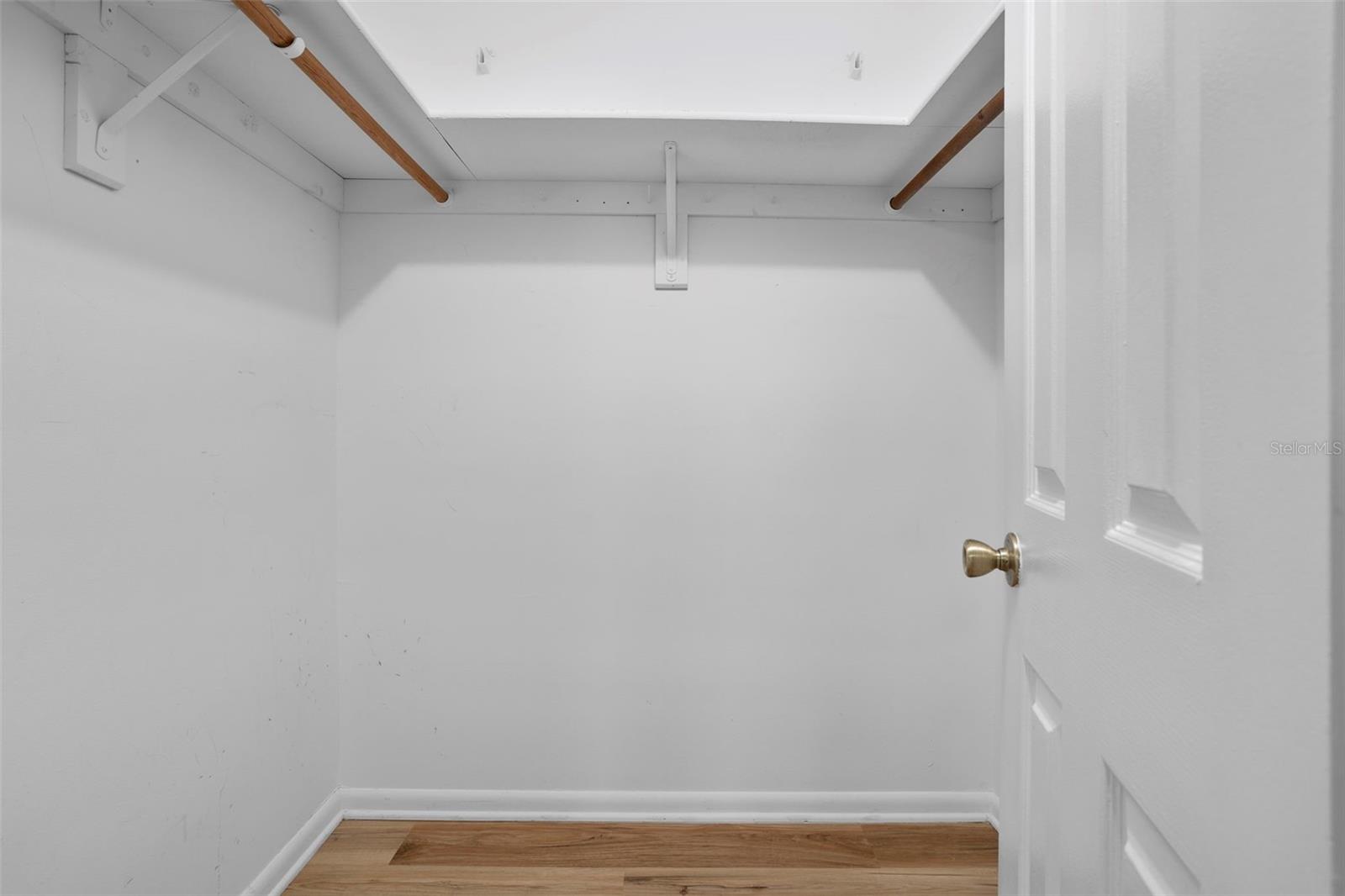 ALOMA PARK - Residential