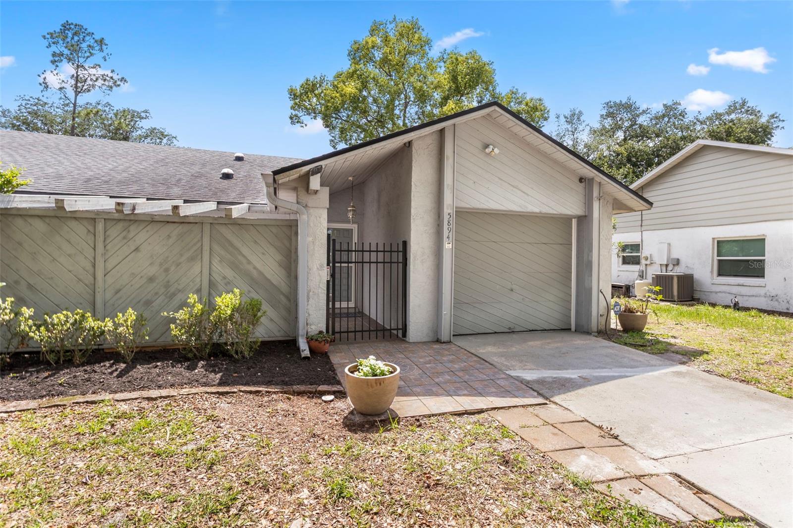 ALOMA PARK - Residential