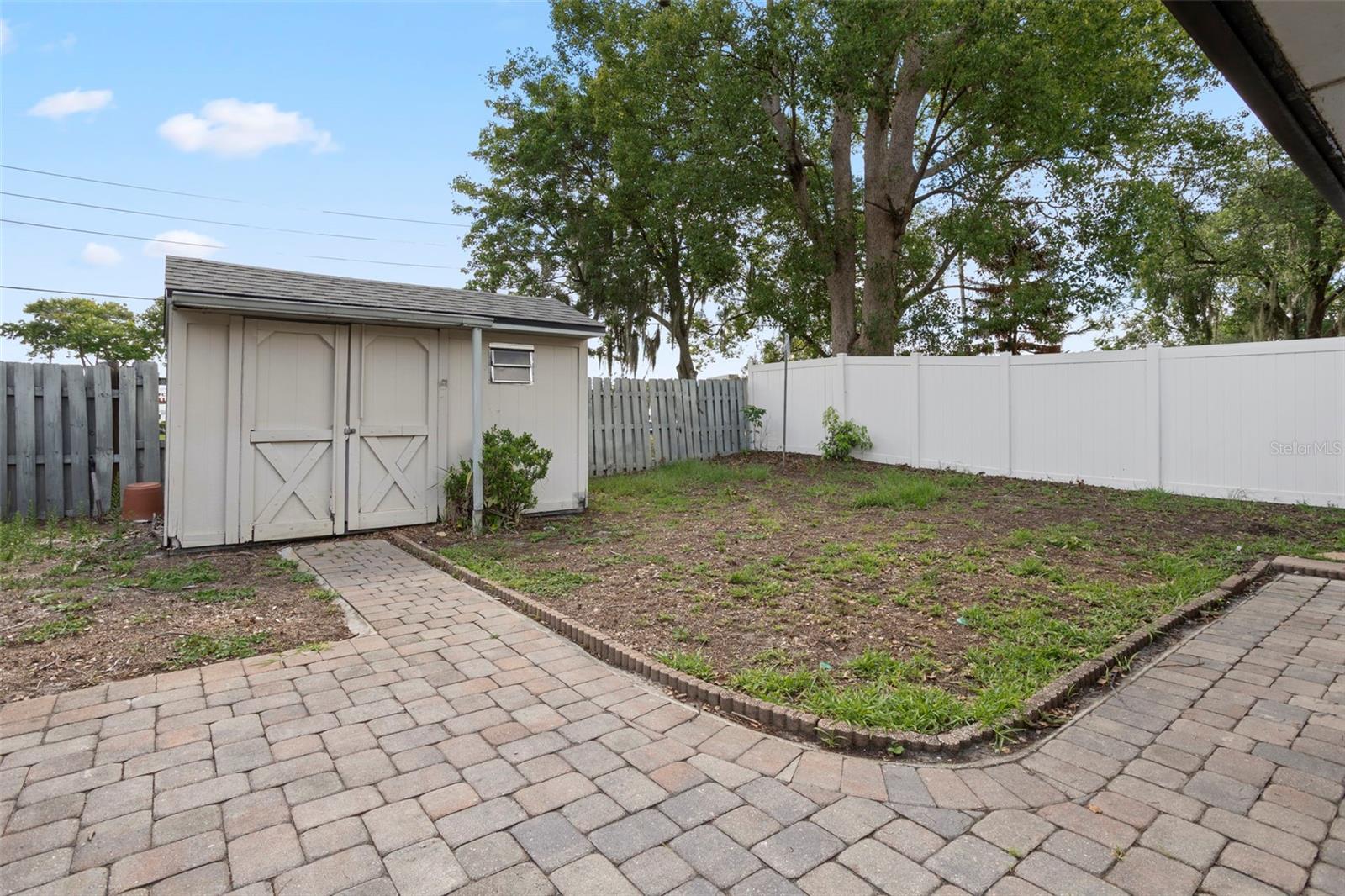 ALOMA PARK - Residential