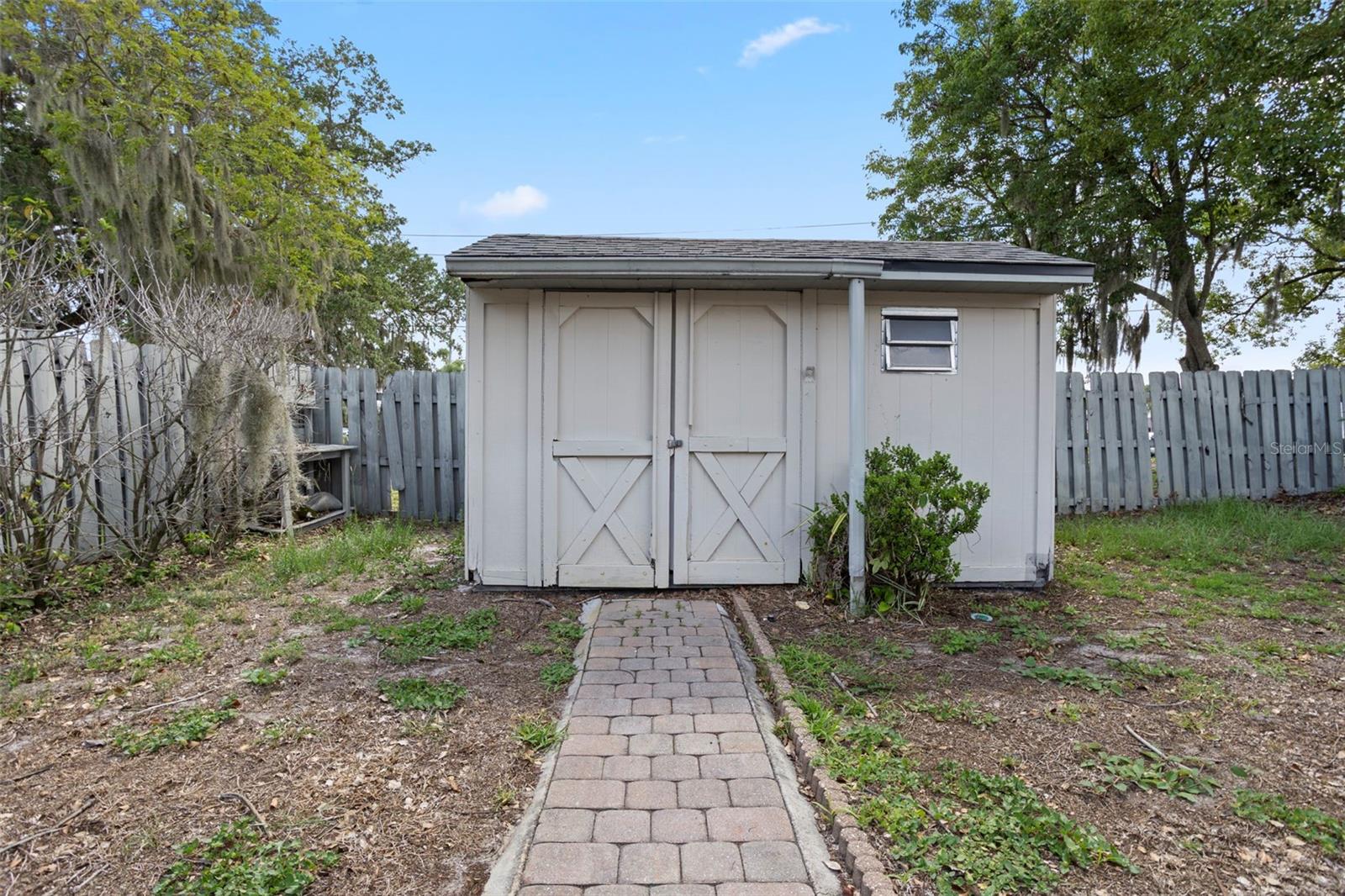 ALOMA PARK - Residential