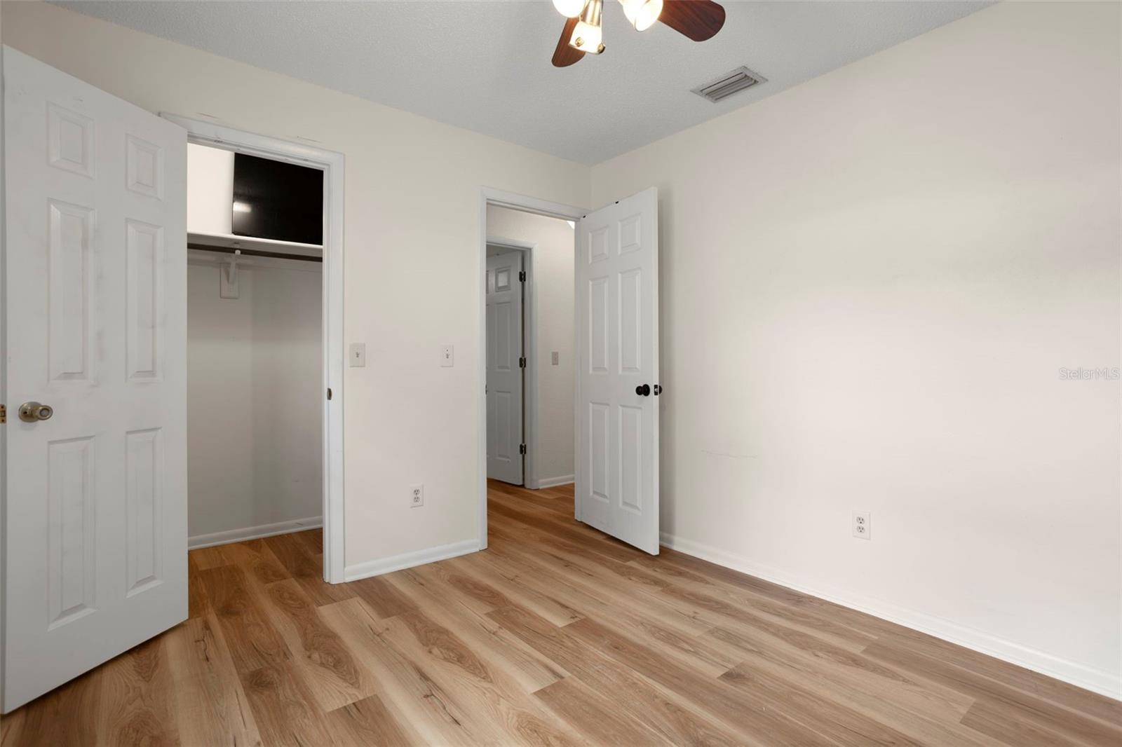 ALOMA PARK - Residential