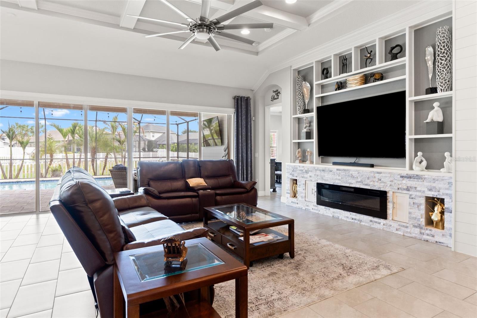 LAKESHORE RANCH PH I - Residential