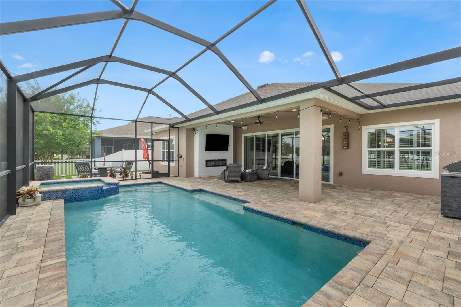 LAKESHORE RANCH PH I - Residential