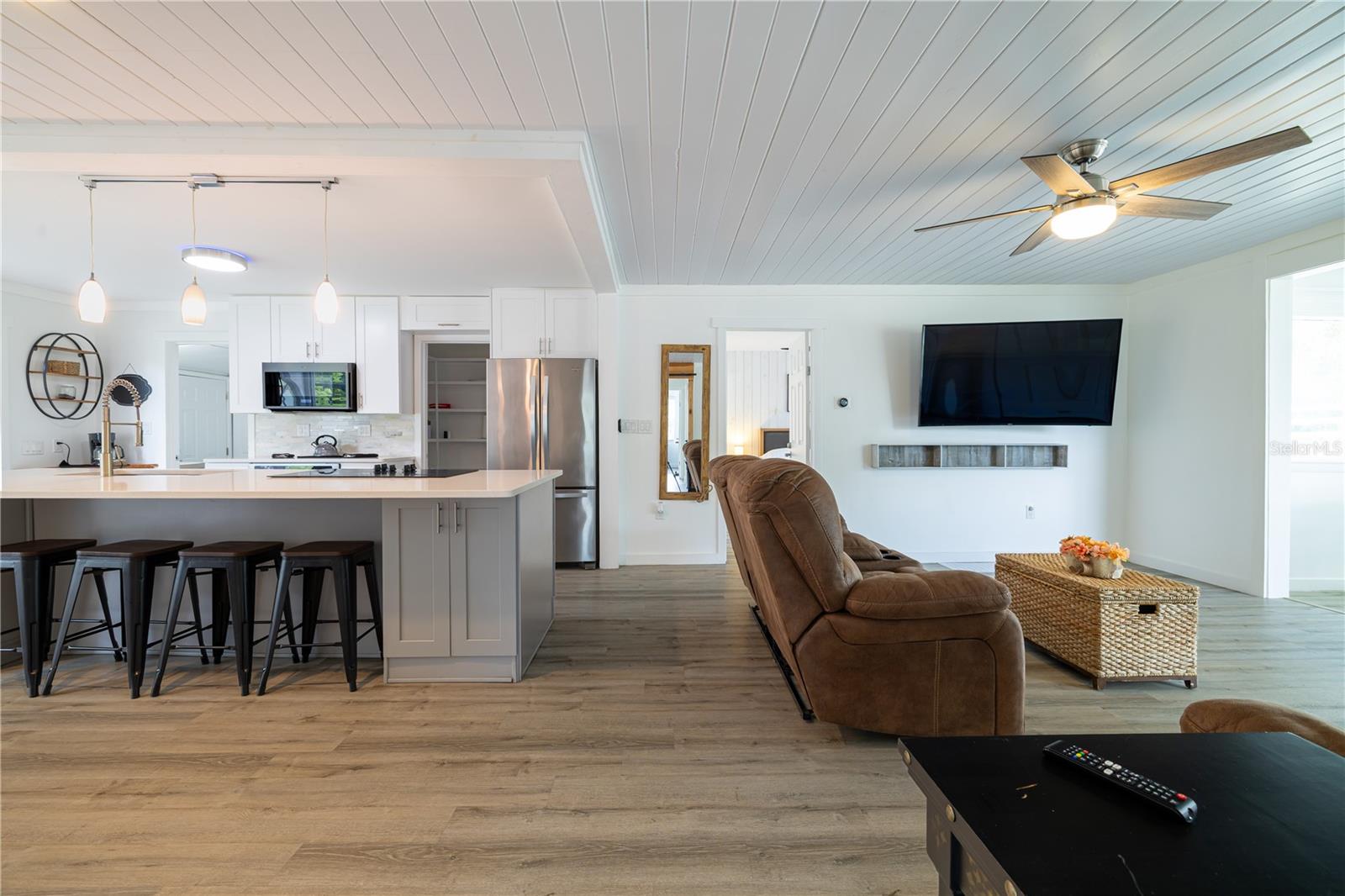 DUPONT LAKES ESTATES INC - Residential