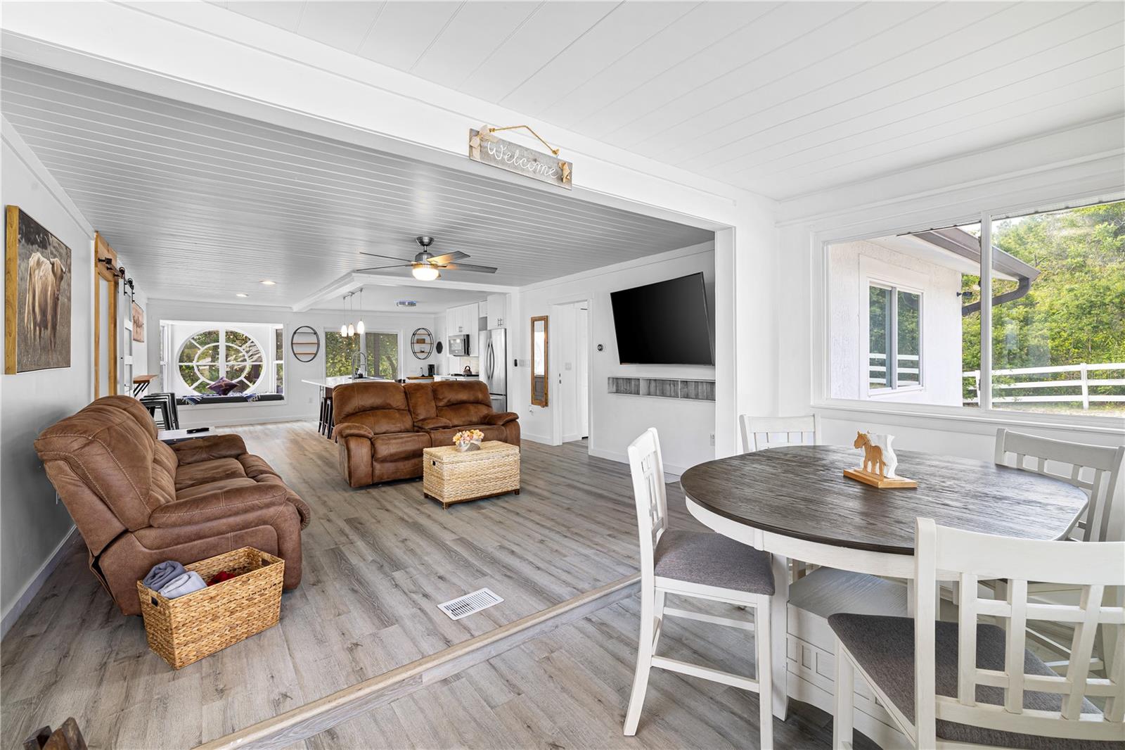 DUPONT LAKES ESTATES INC - Residential