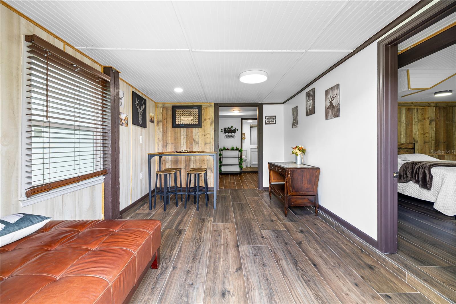 DUPONT LAKES ESTATES INC - Residential