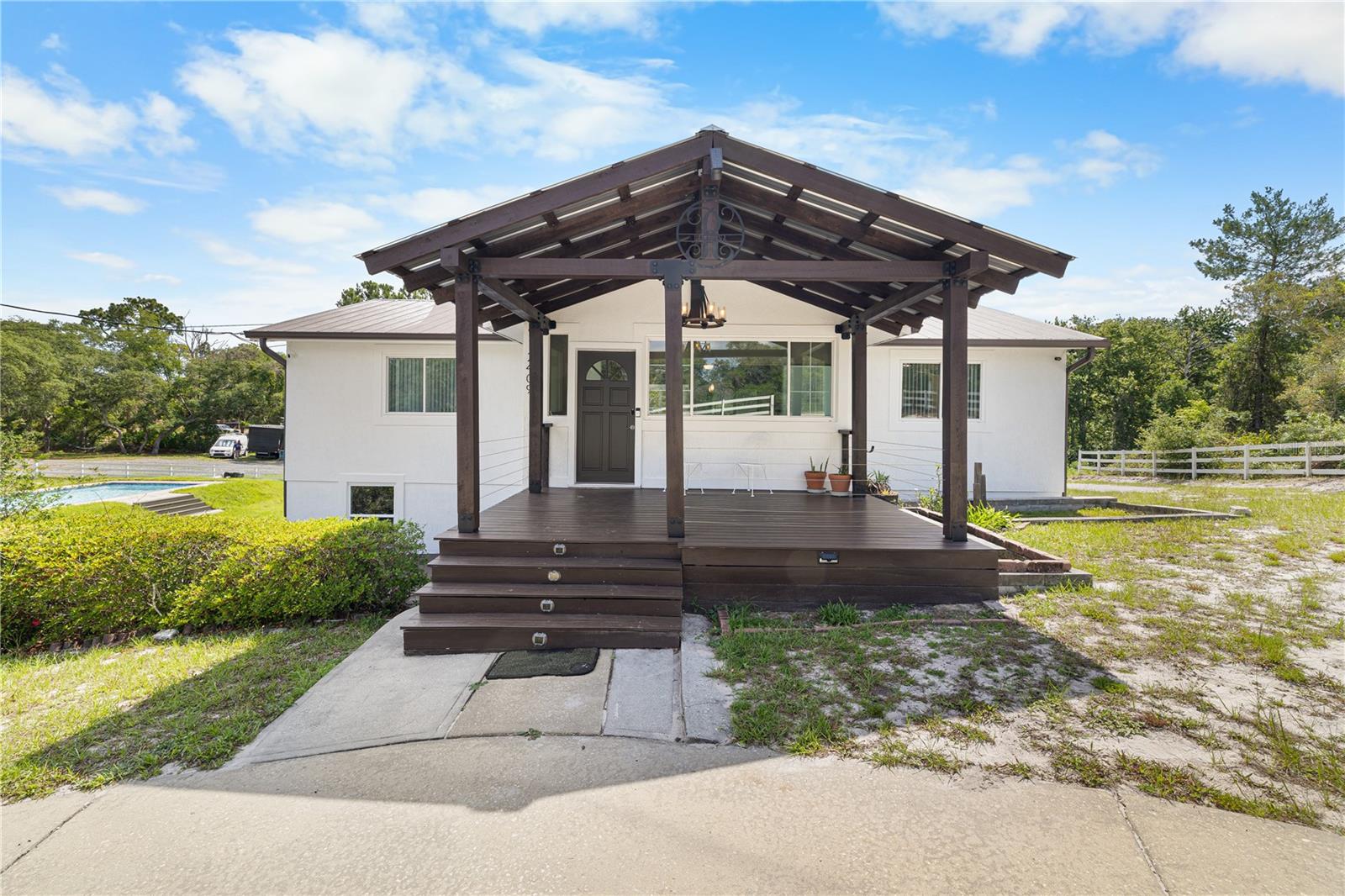 DUPONT LAKES ESTATES INC - Residential