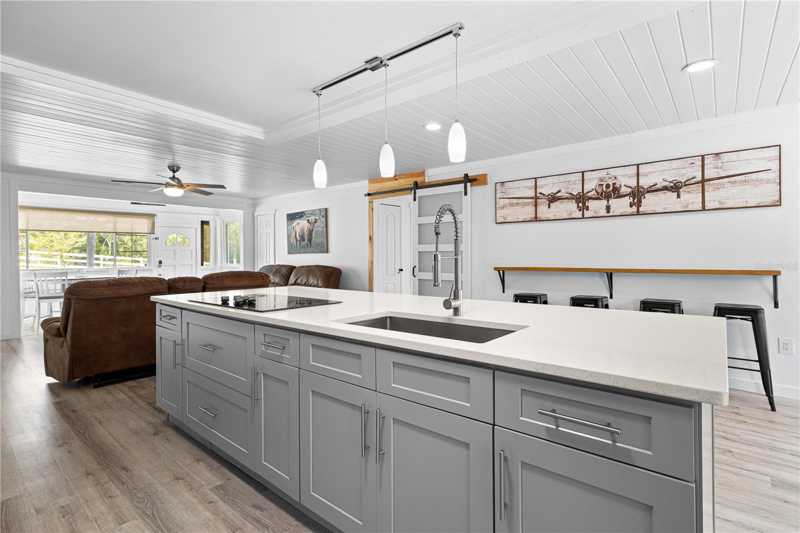 DUPONT LAKES ESTATES INC - Residential