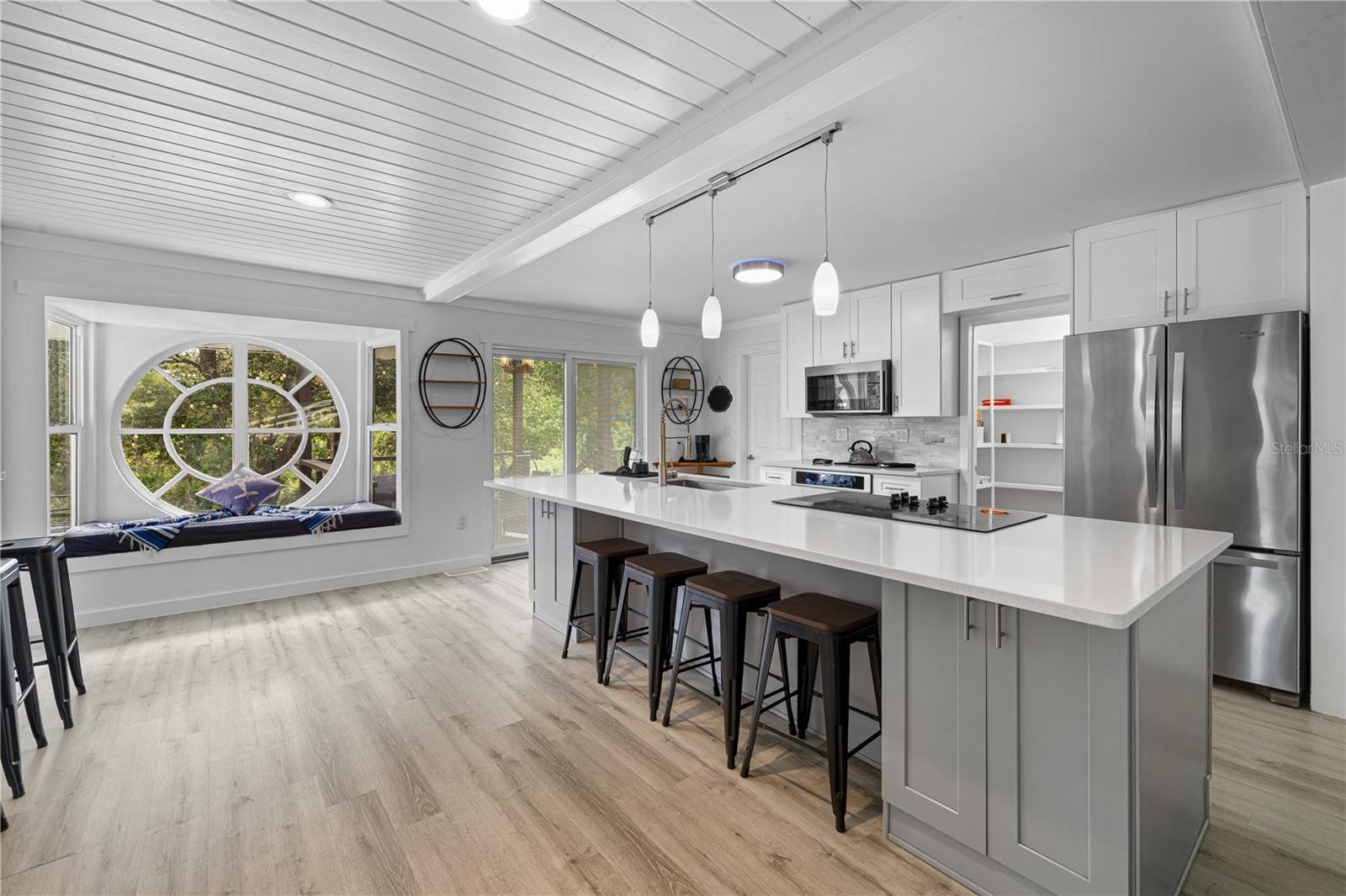 DUPONT LAKES ESTATES INC - Residential