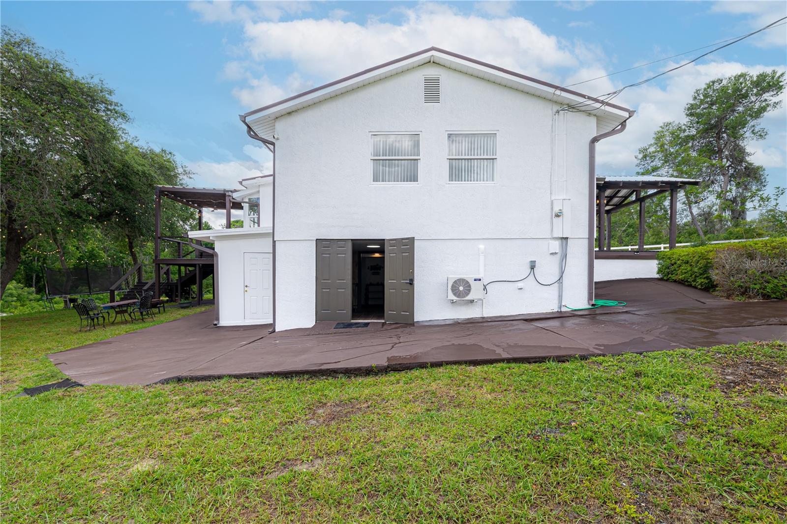 DUPONT LAKES ESTATES INC - Residential
