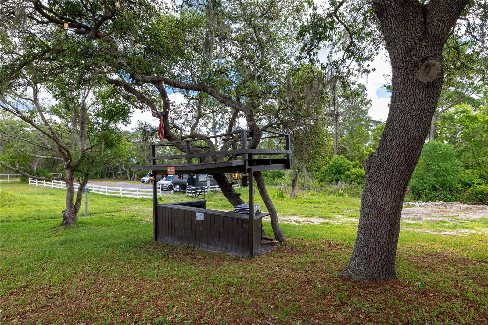 DUPONT LAKES ESTATES INC - Residential