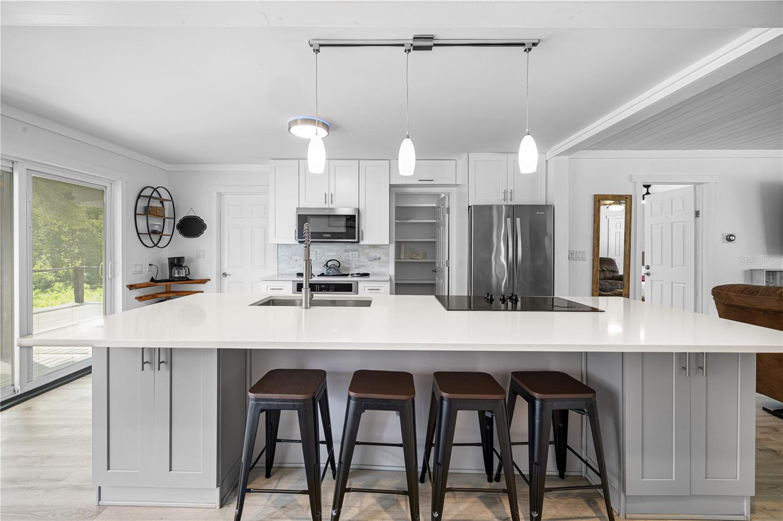 DUPONT LAKES ESTATES INC - Residential