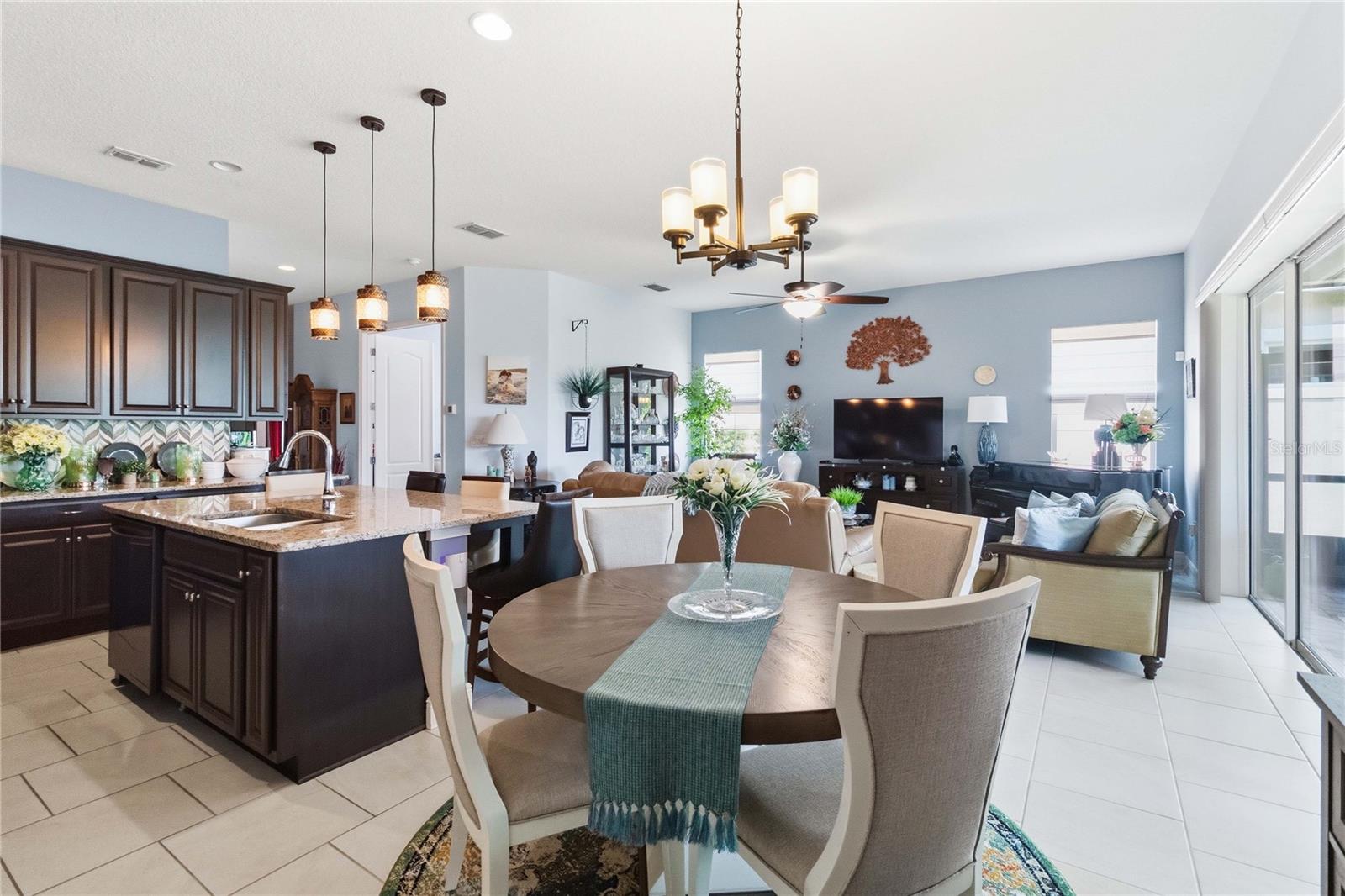 TWIN LAKES PH 1 - Residential