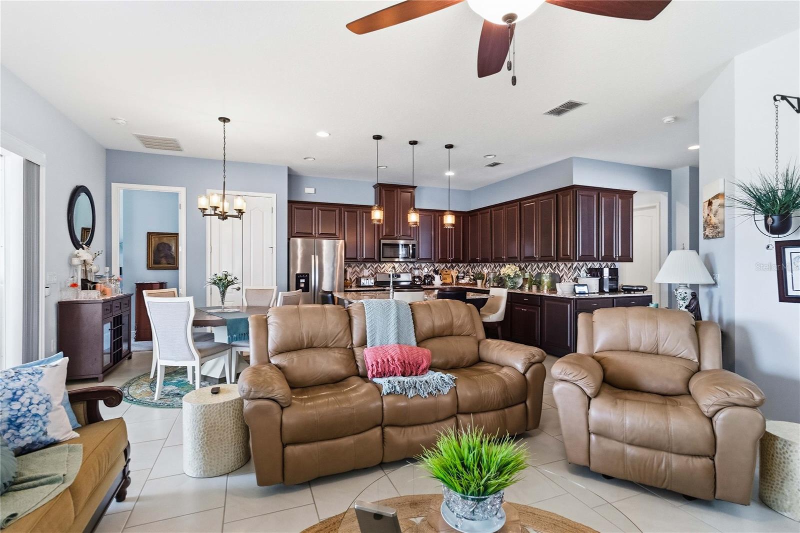 TWIN LAKES PH 1 - Residential