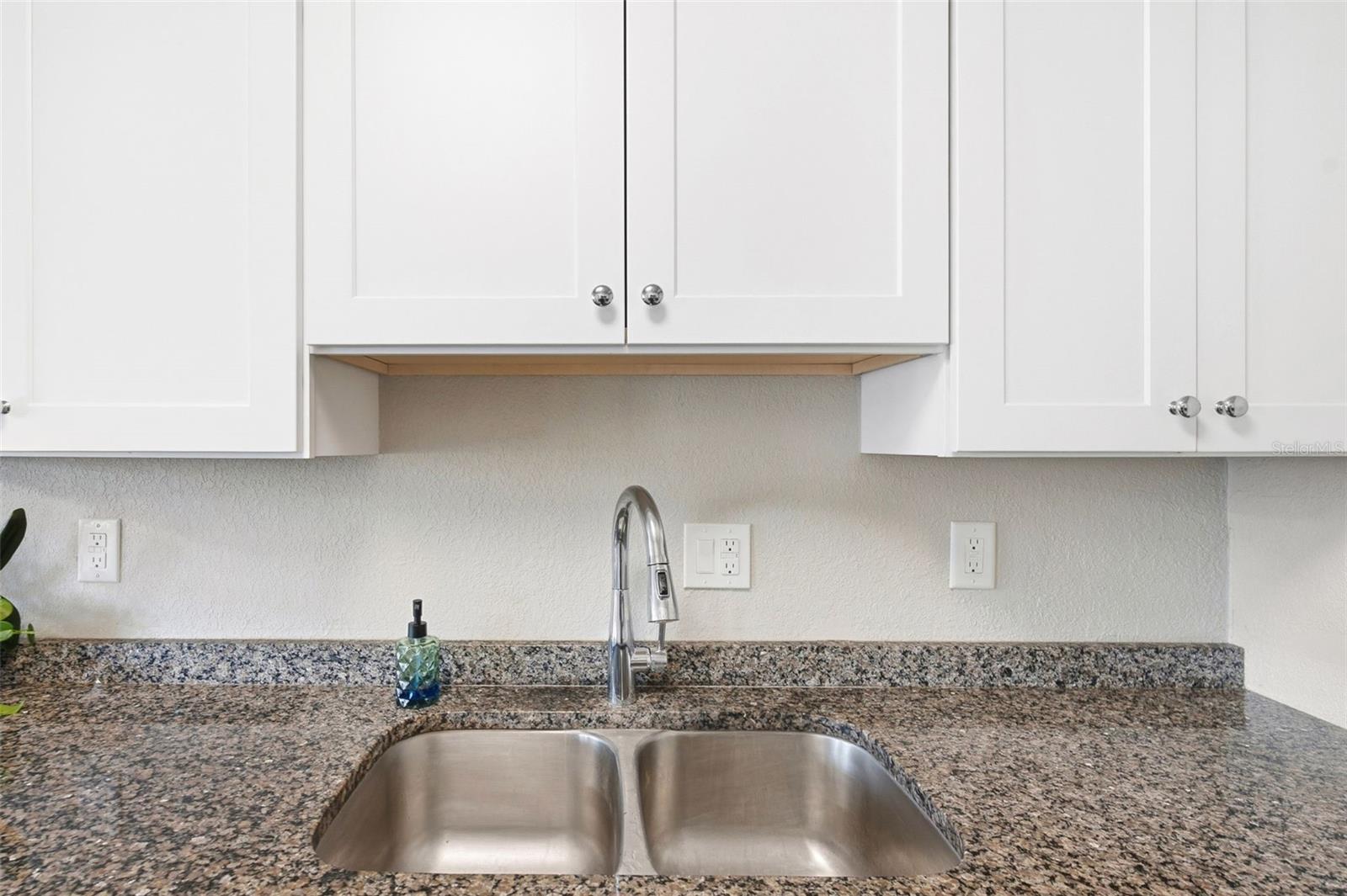 WATERSIDE AT COQUINA KEY SOUTH - Residential