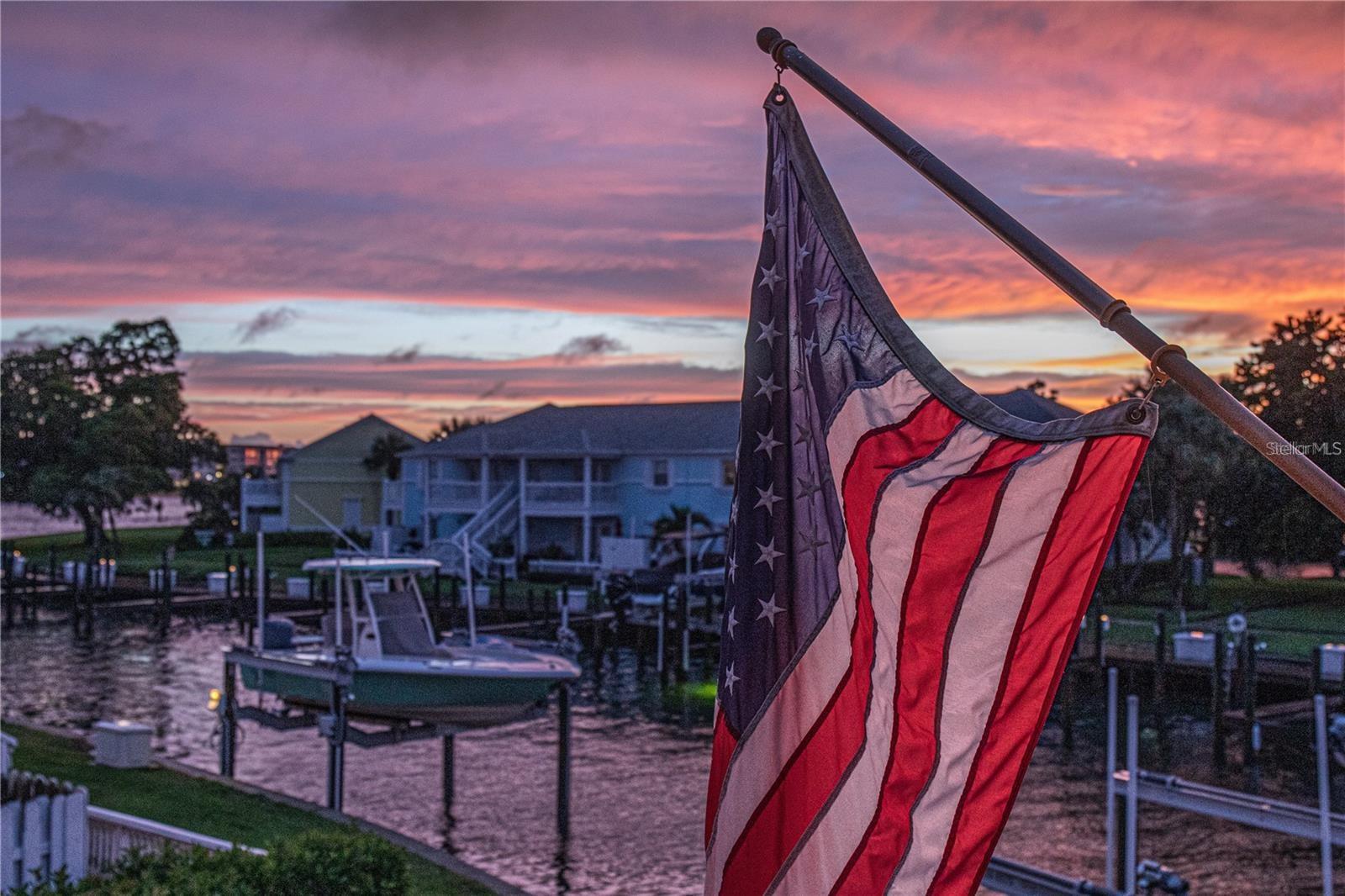WATERSIDE AT COQUINA KEY SOUTH - Residential