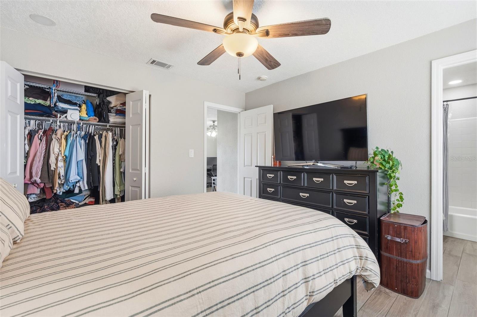 WATERSIDE AT COQUINA KEY SOUTH - Residential