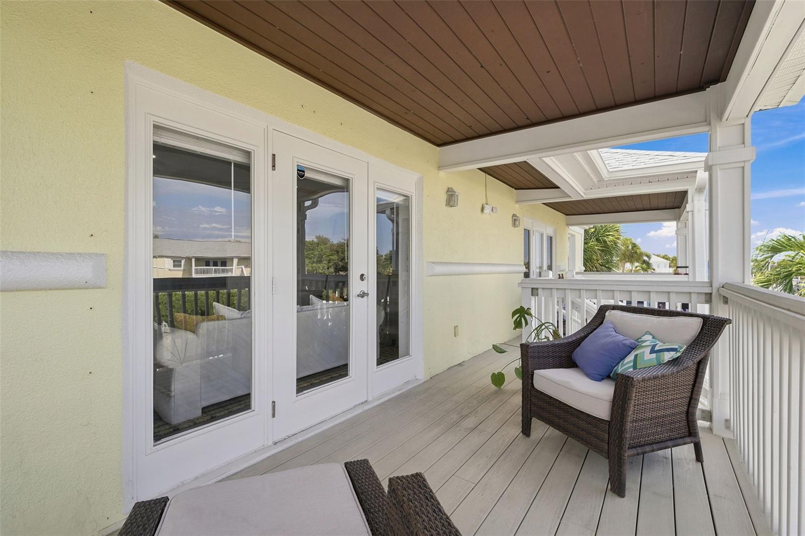 WATERSIDE AT COQUINA KEY SOUTH - Residential