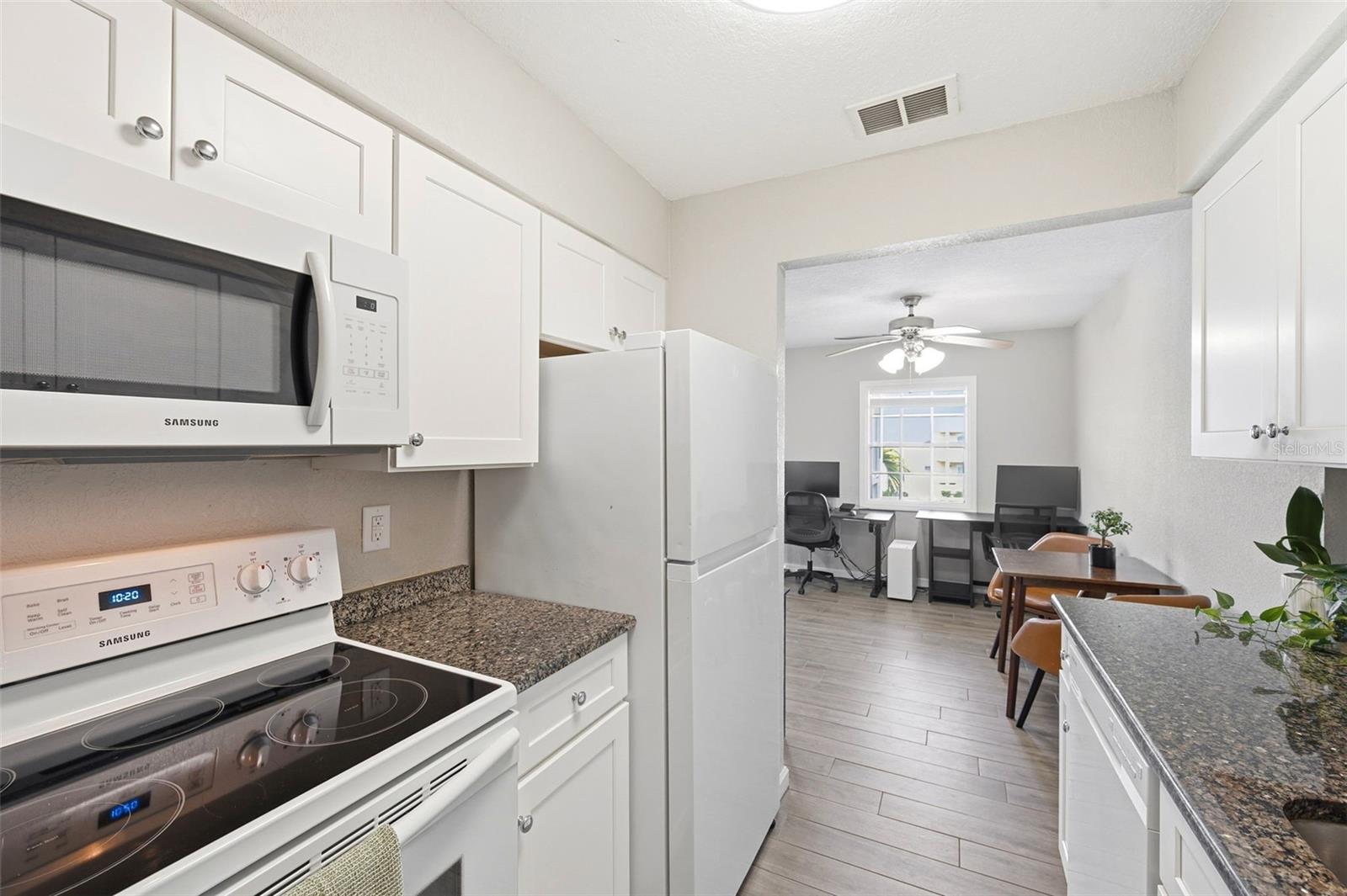 WATERSIDE AT COQUINA KEY SOUTH - Residential