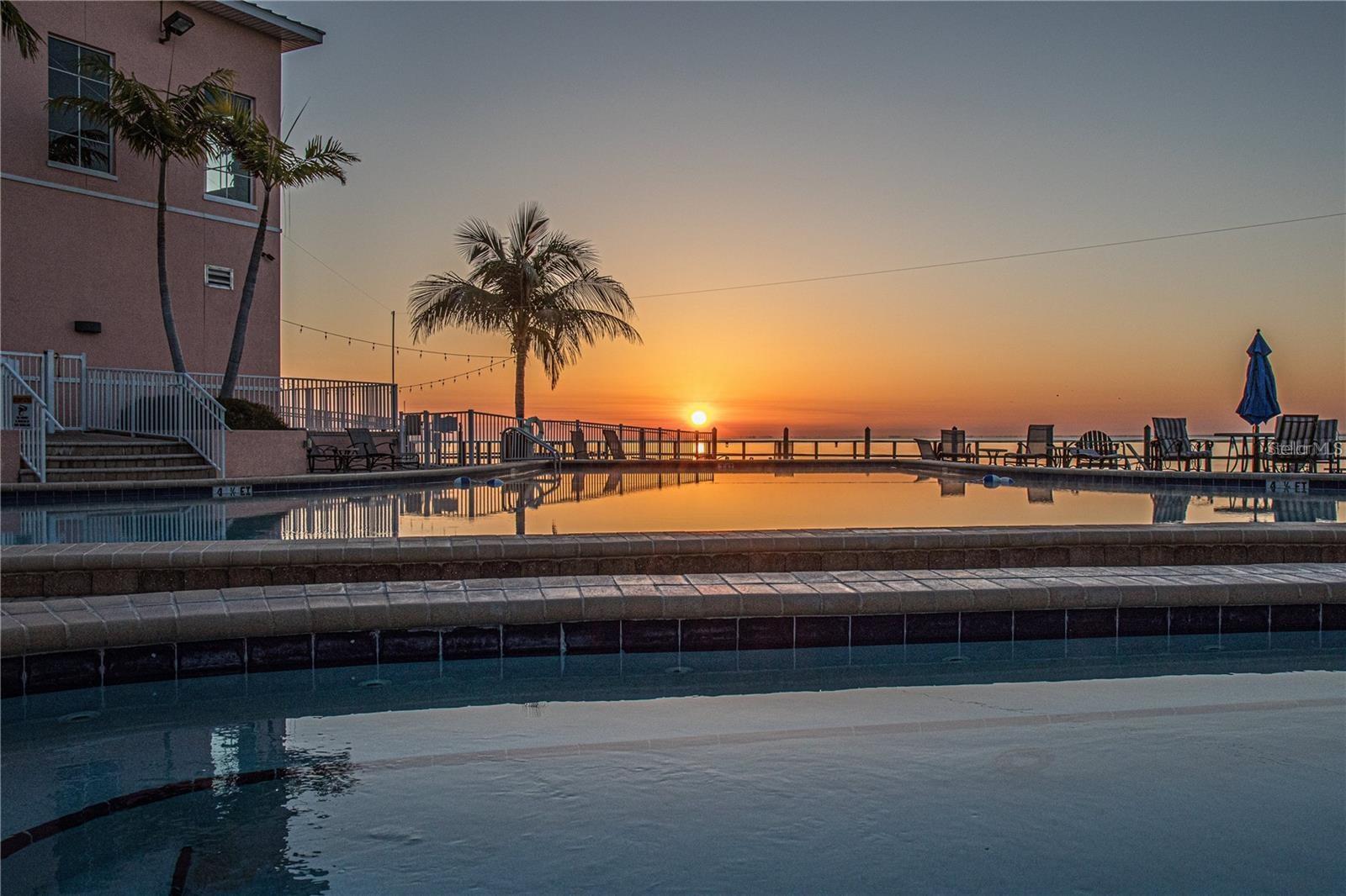 WATERSIDE AT COQUINA KEY SOUTH - Residential