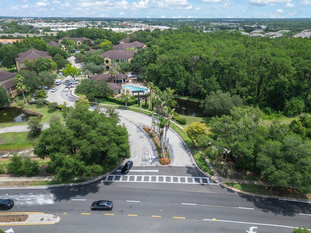 CREST/WATERFORD LAKES - Residential