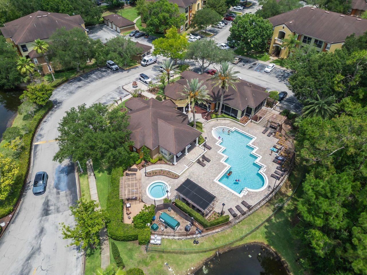 CREST/WATERFORD LAKES - Residential