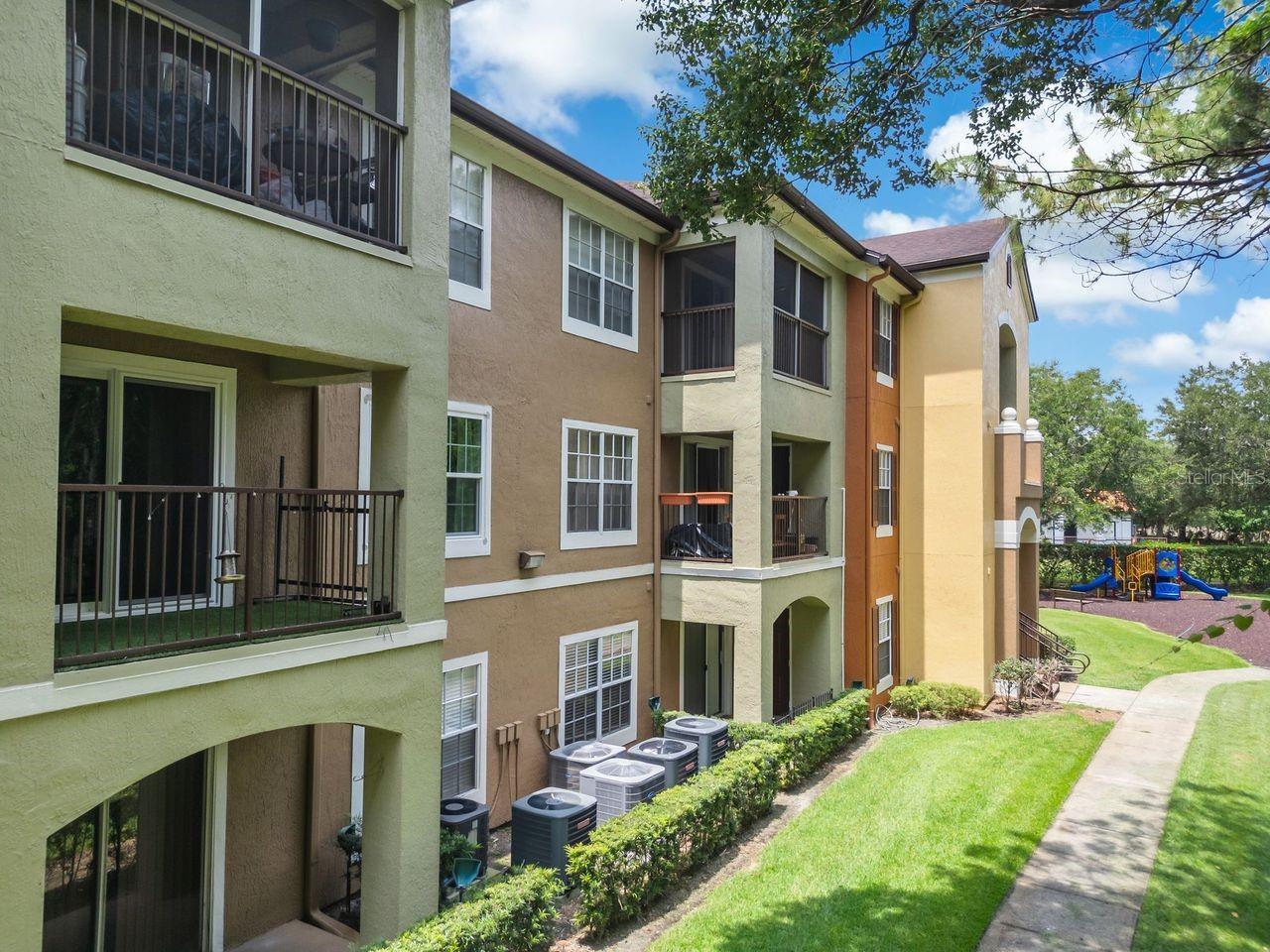 CREST/WATERFORD LAKES - Residential