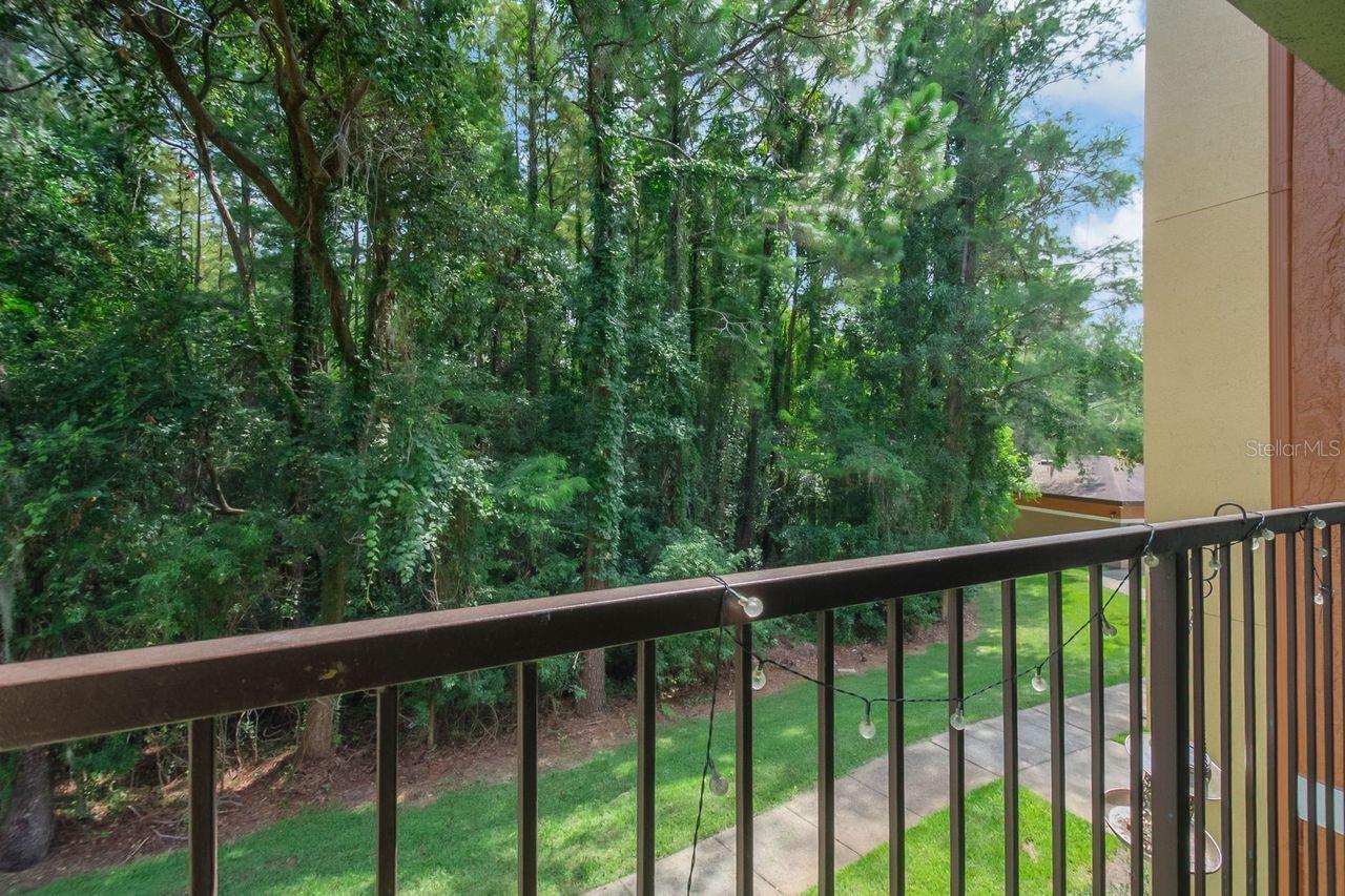 CREST/WATERFORD LAKES - Residential