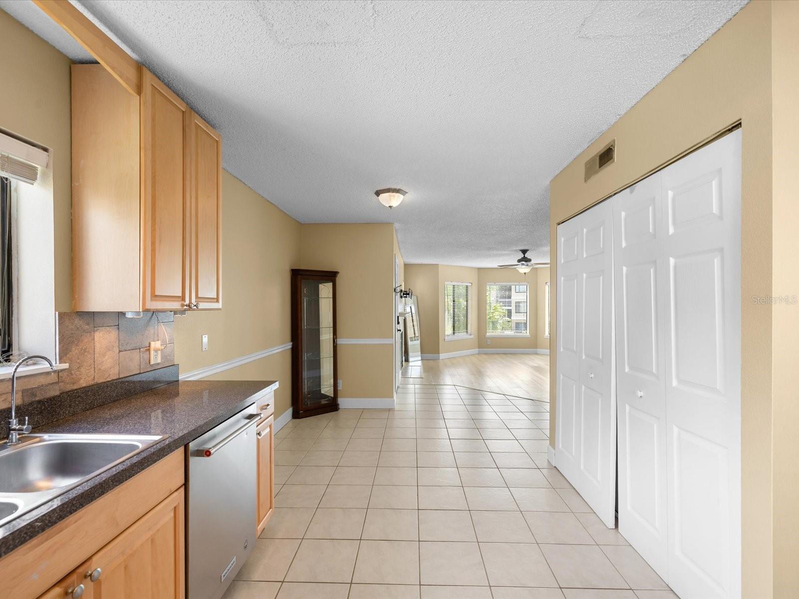BELLEAIR VILLAGE CONDO - Residential