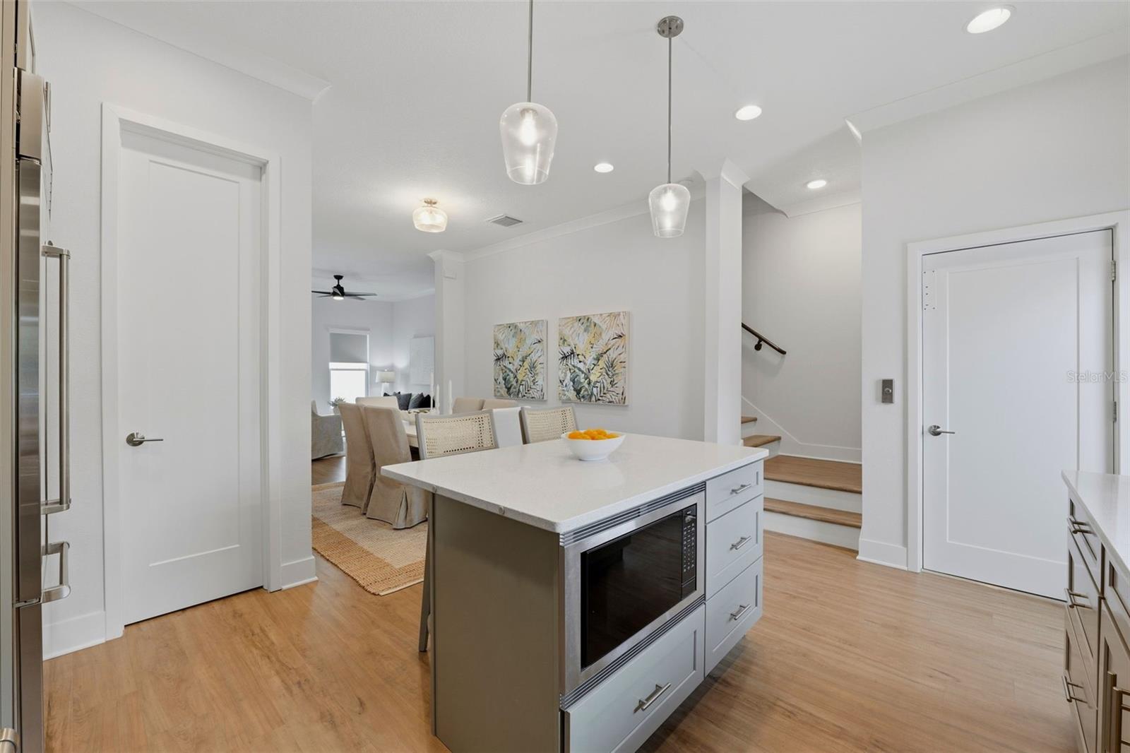 HIGHLAND TWNHMS - Residential Lease