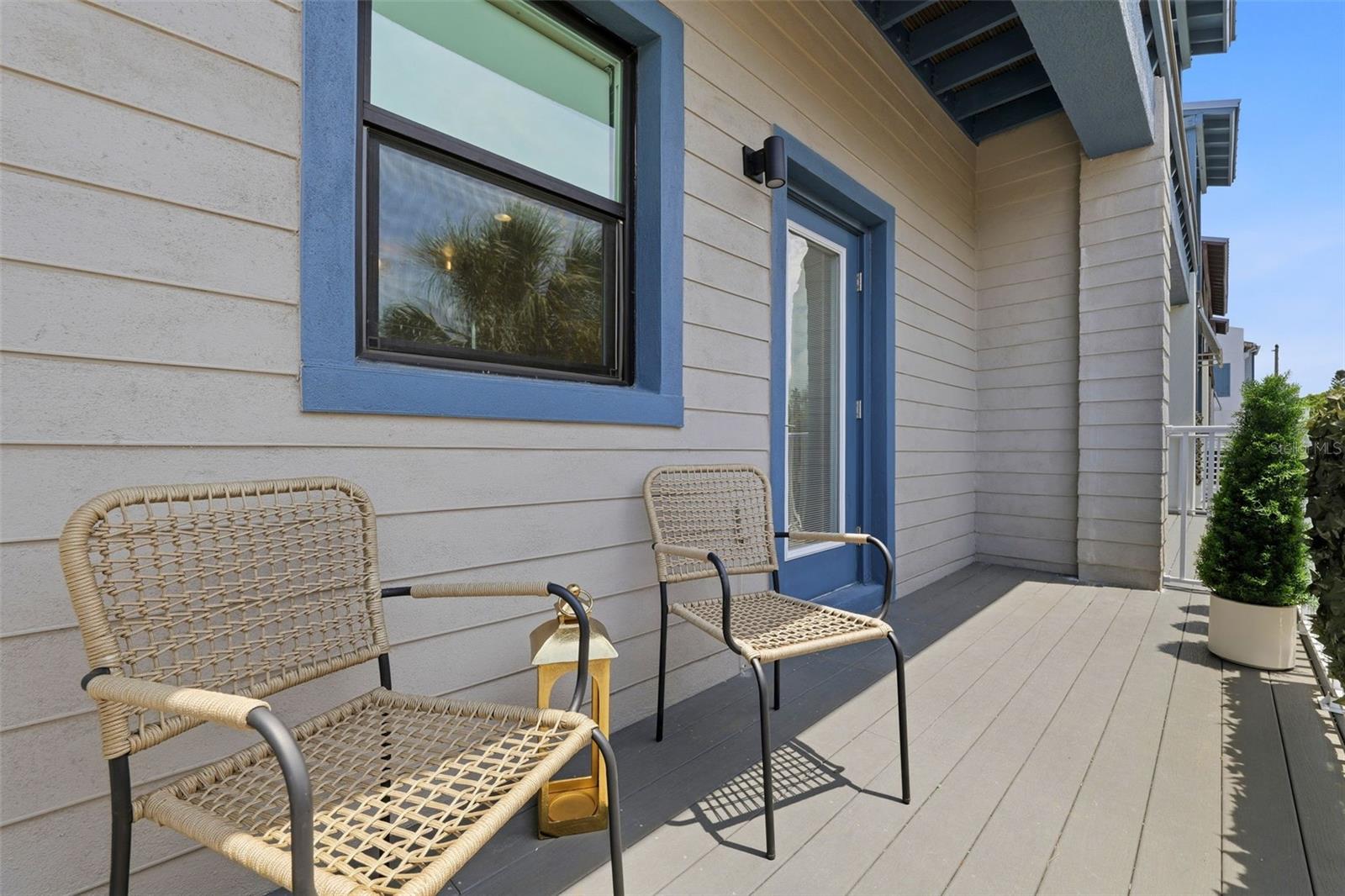 HIGHLAND TWNHMS - Residential Lease